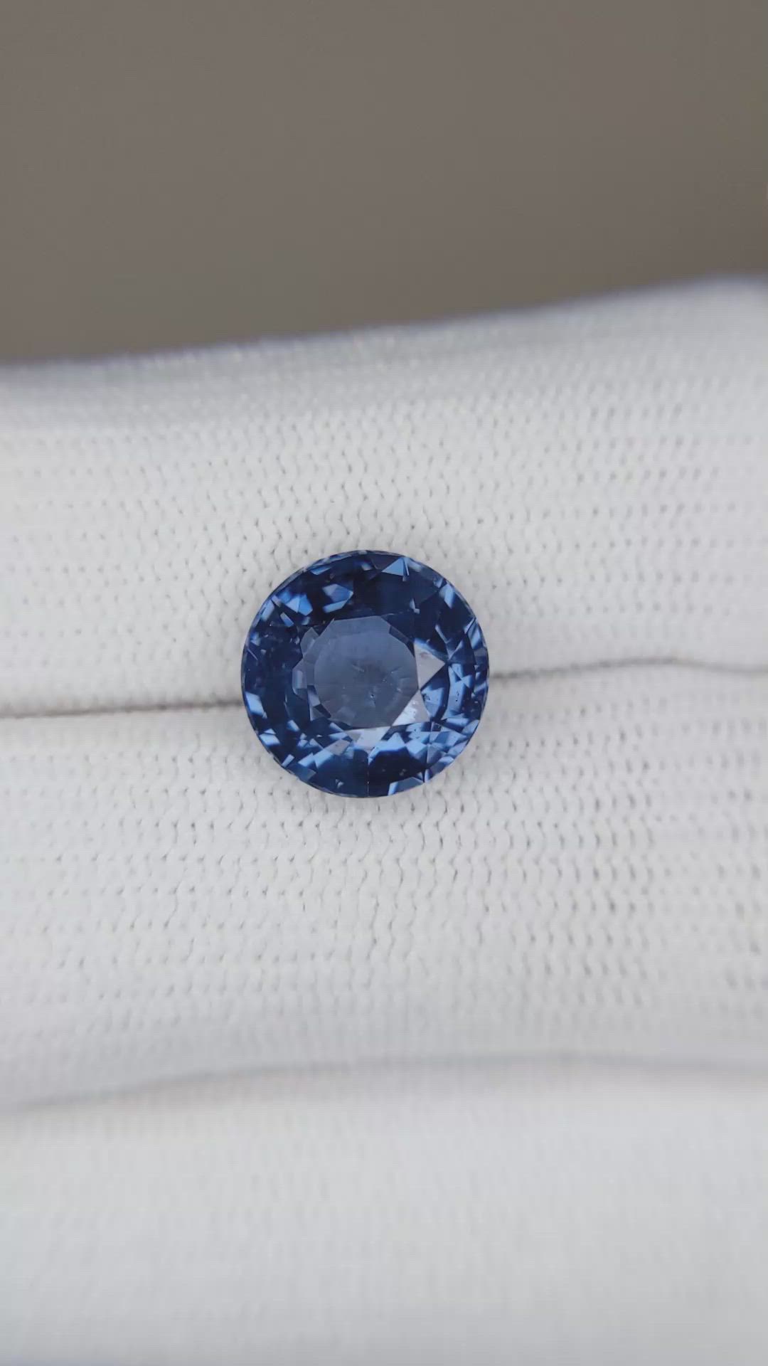 4.09 Ct. Blue Cobalt Spinel from Tanzania Size Video