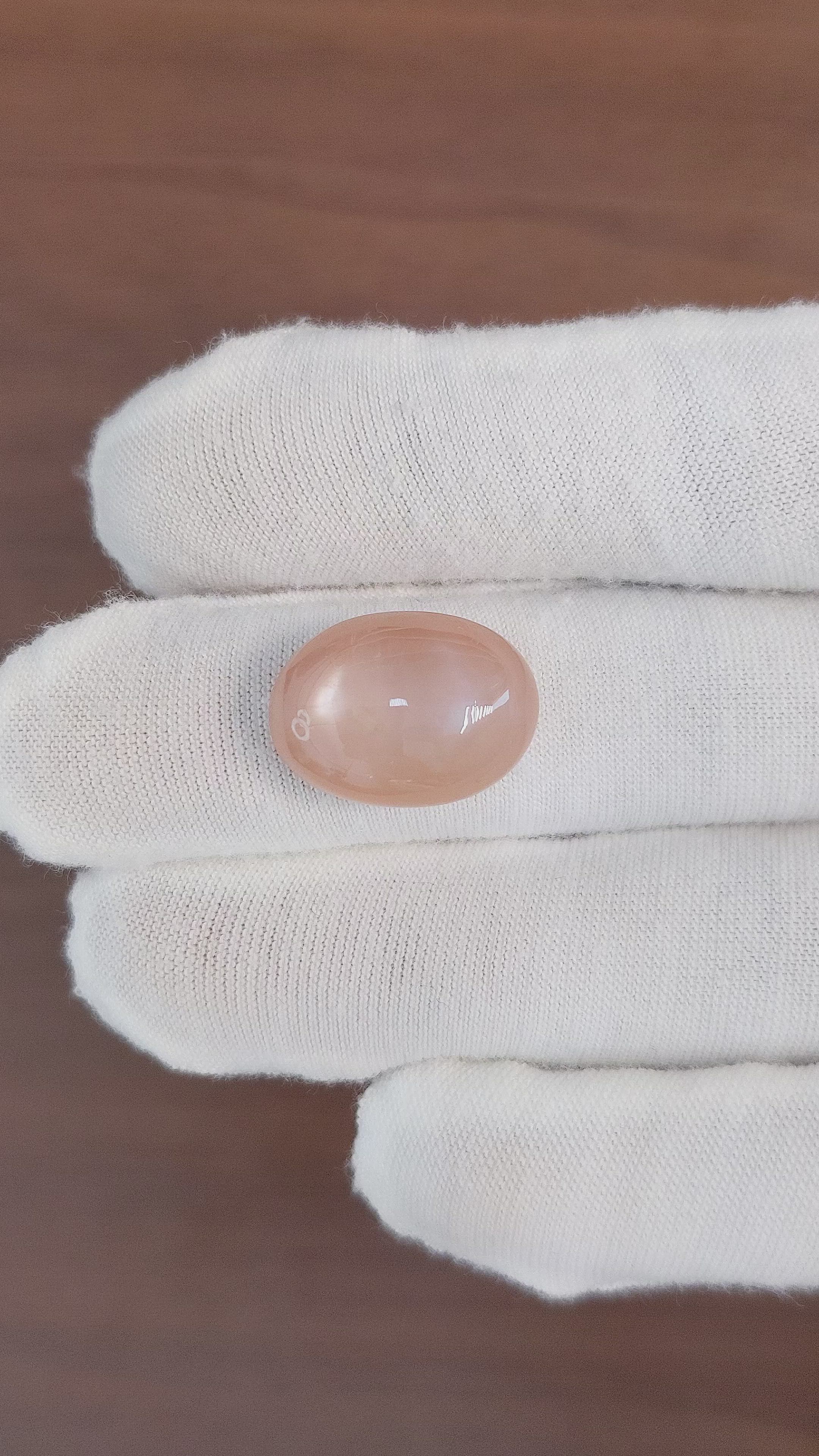 15.63 Ct. Cabochon Moonstone from Ceylon (Sri Lanka) Size Video