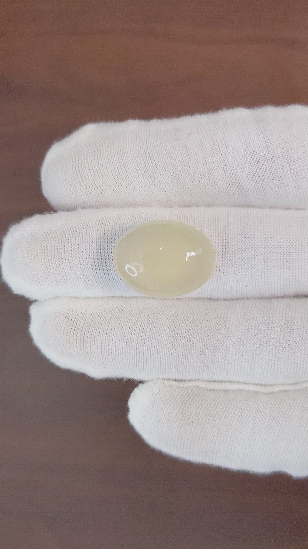 22.08 Ct. Cabochon Moonstone from Ceylon (Sri Lanka) Size Video
