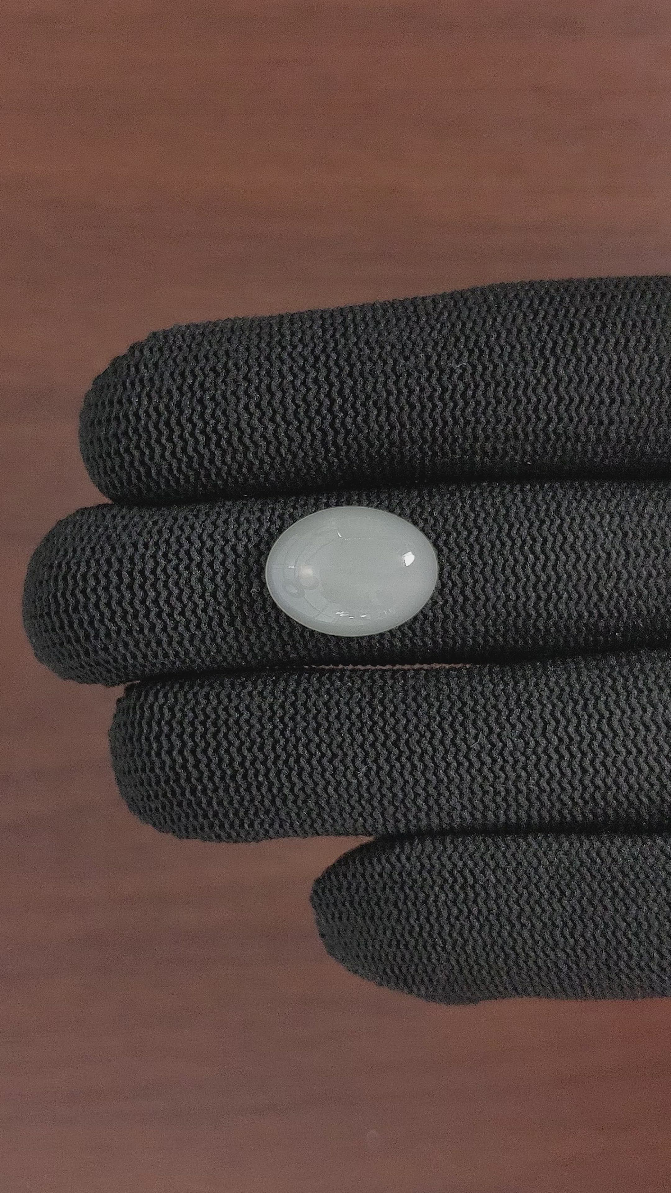 6.61 Ct. Cabochon Moonstone from Ceylon (Sri Lanka) Size Video