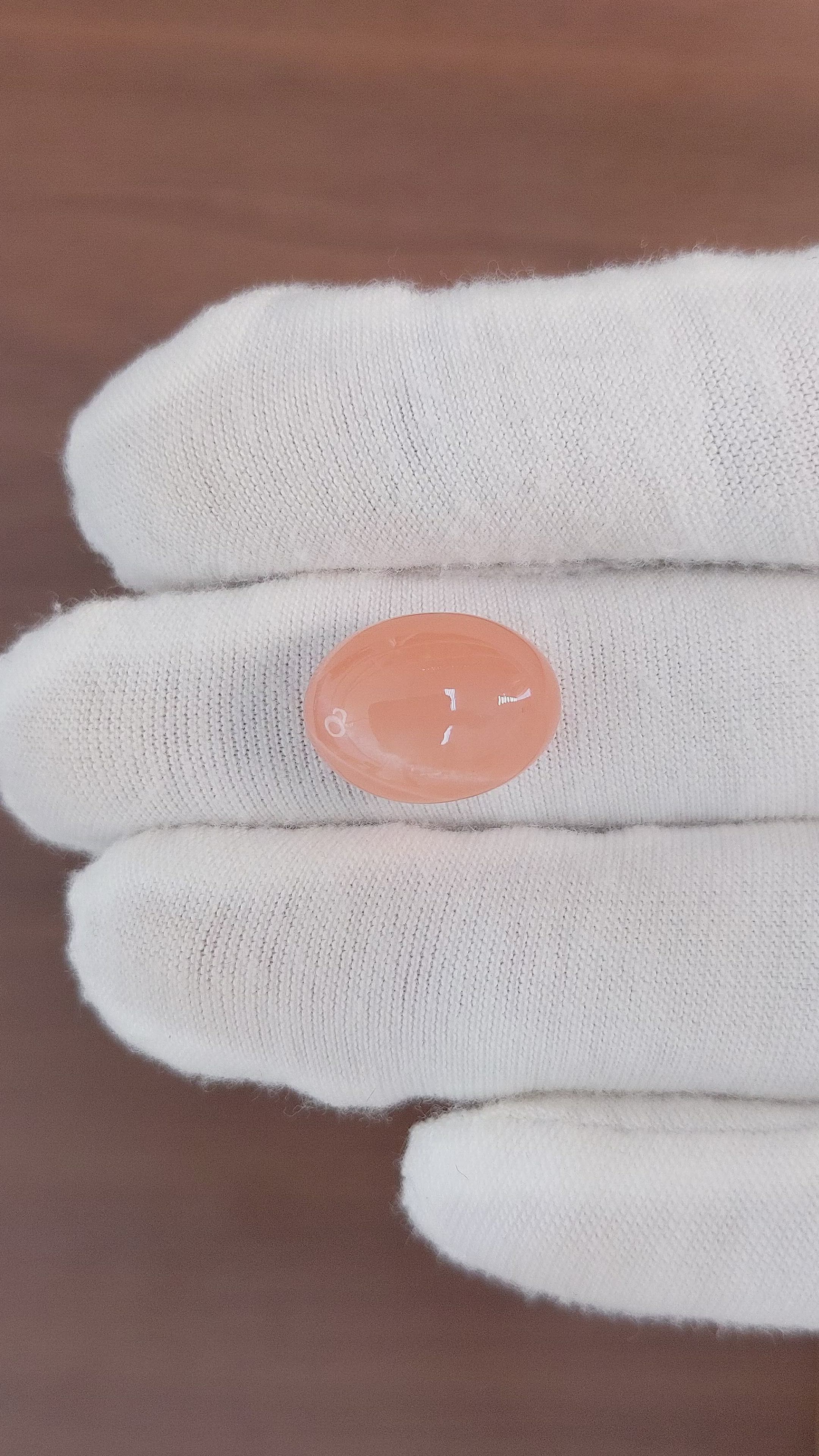 13.09 Ct. Cabochon Moonstone from Ceylon (Sri Lanka) Size Video