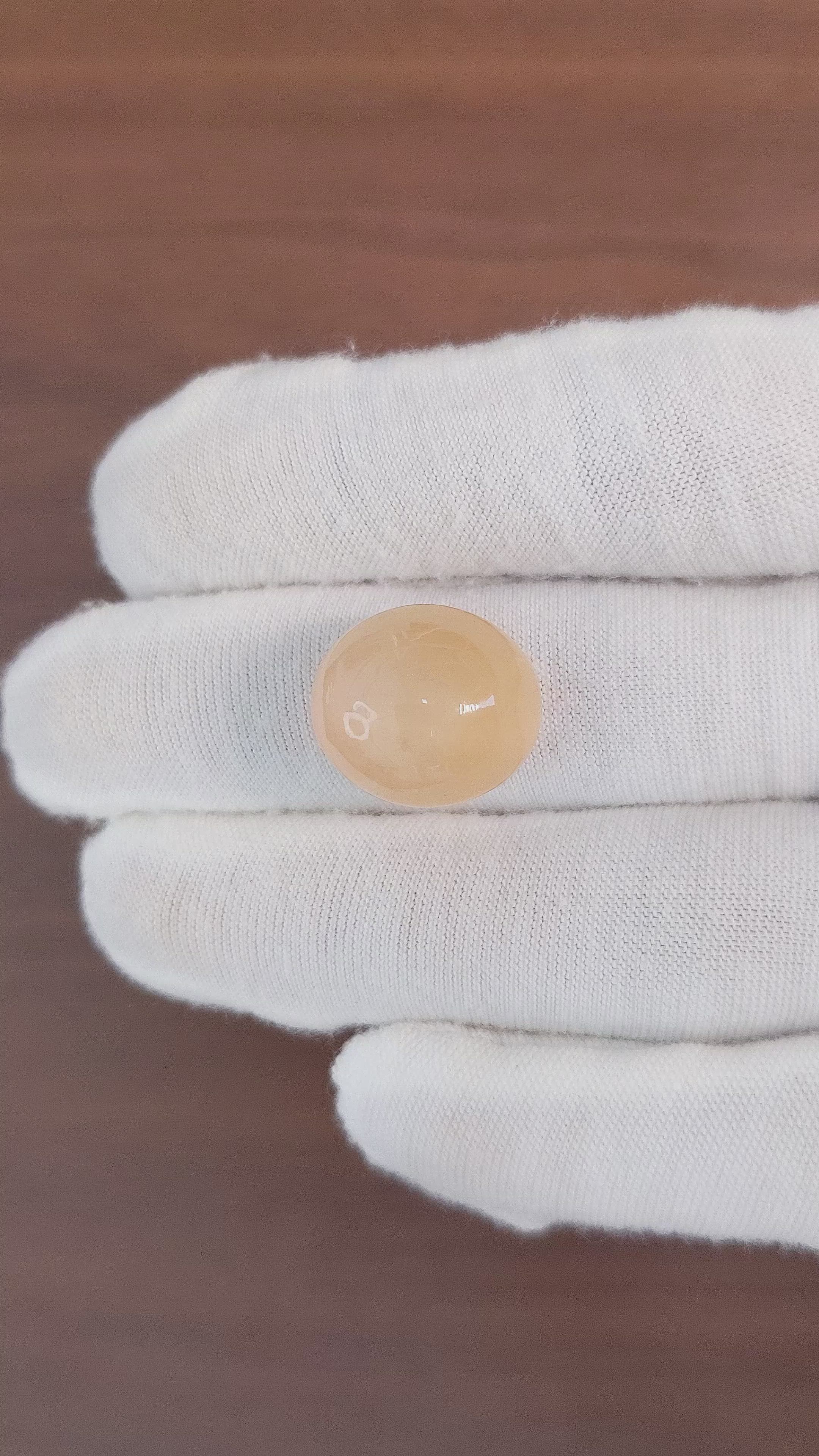 23.76 Ct. Cabochon Moonstone from Ceylon (Sri Lanka) Size Video