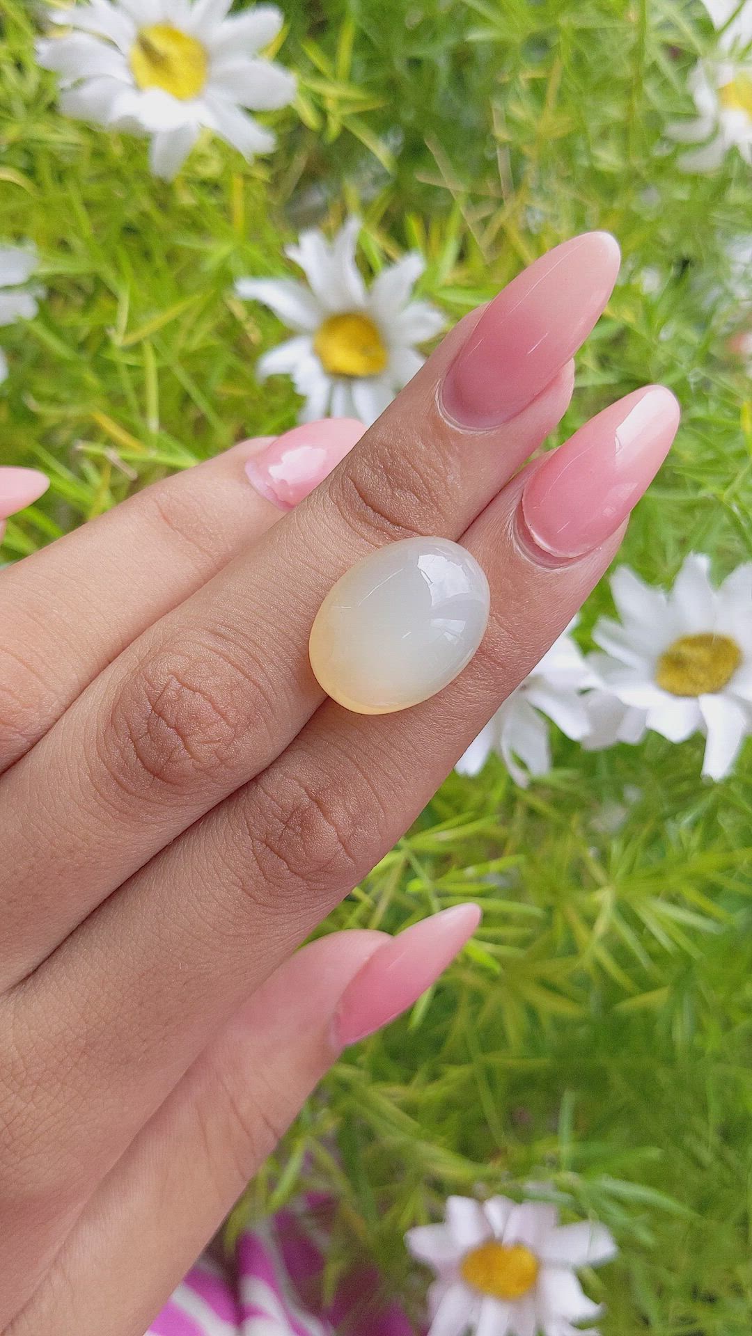 19.92 Ct. Cabochon Moonstone from Ceylon (Sri Lanka) Size Video