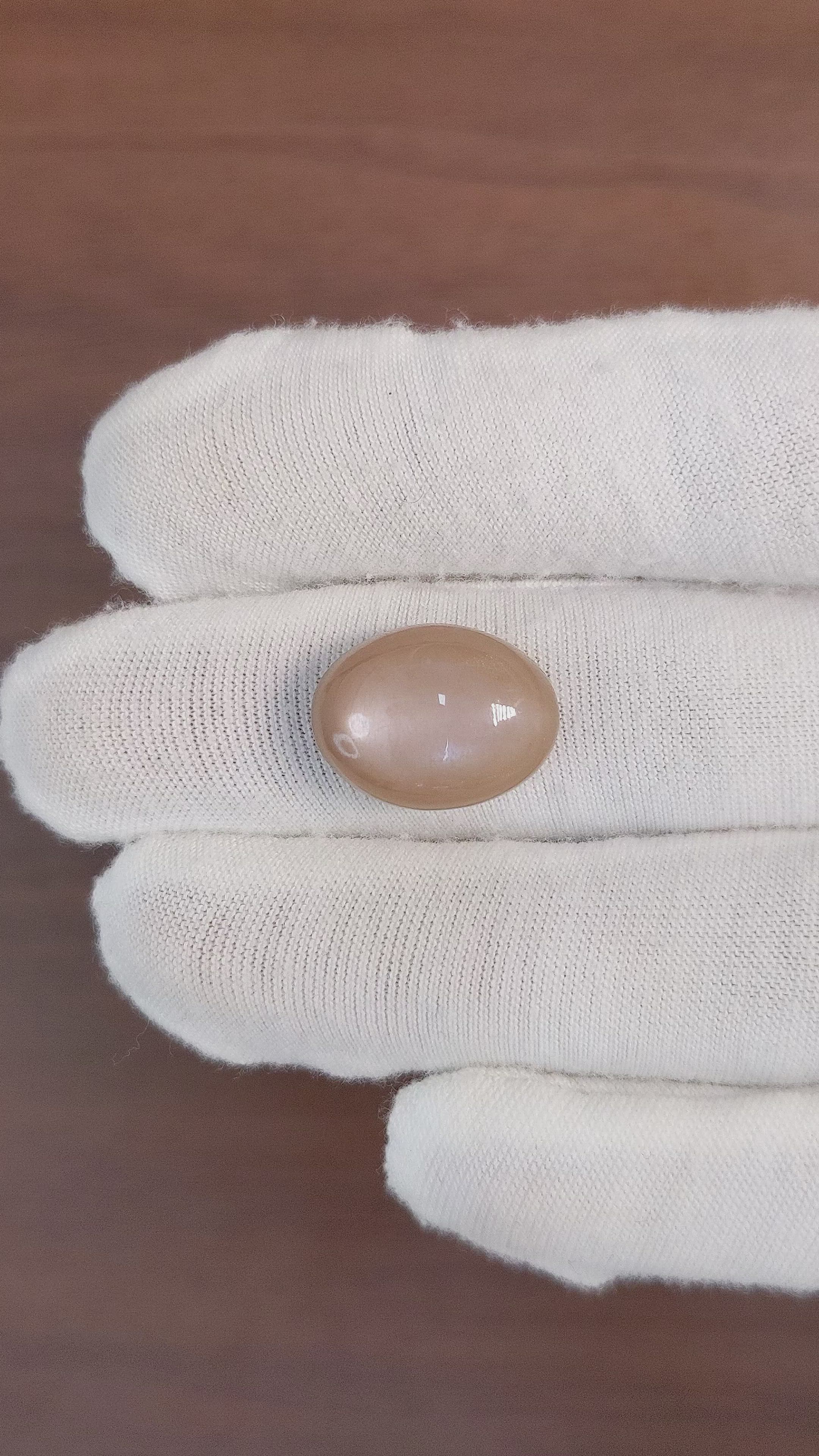 12.93 Ct. Cabochon Moonstone from Ceylon (Sri Lanka) Size Video