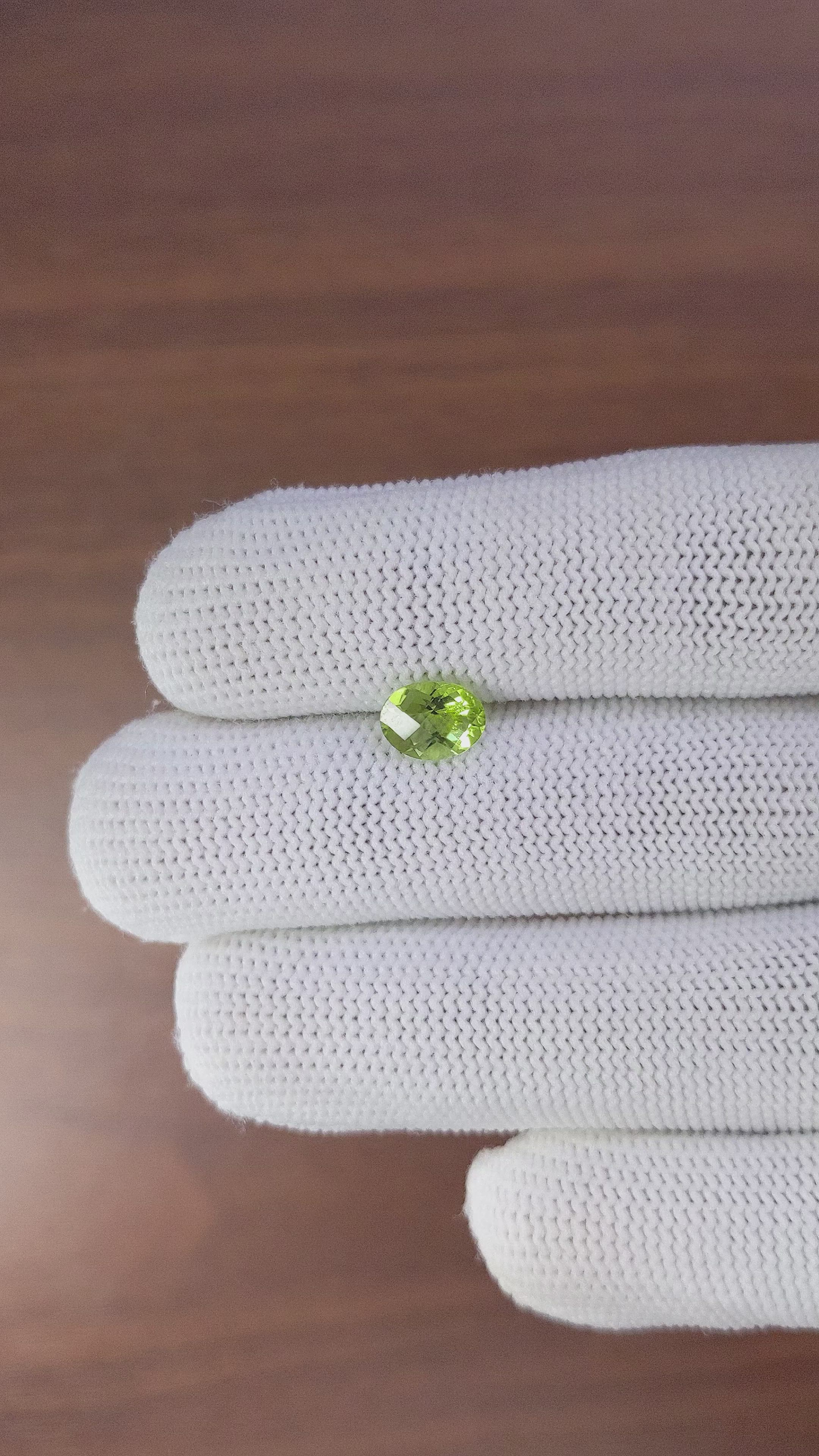 1.26 Ct. Peridot from Ceylon (Sri Lanka) Size Video