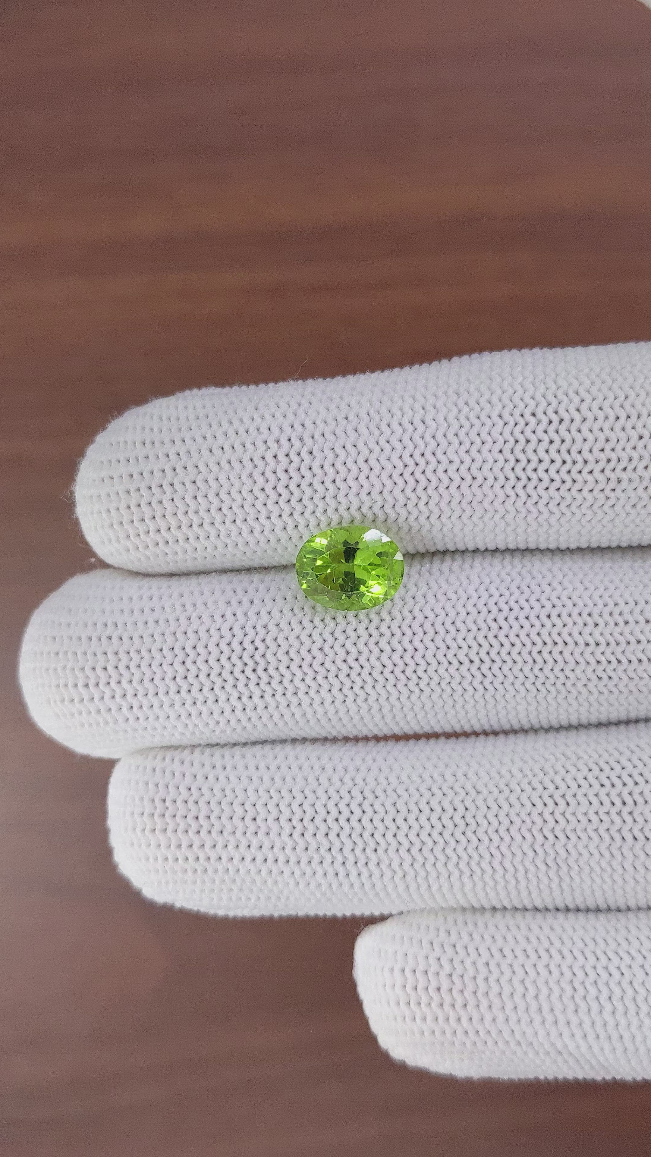 3.25 Ct. Peridot from Ceylon (Sri Lanka) Size Video