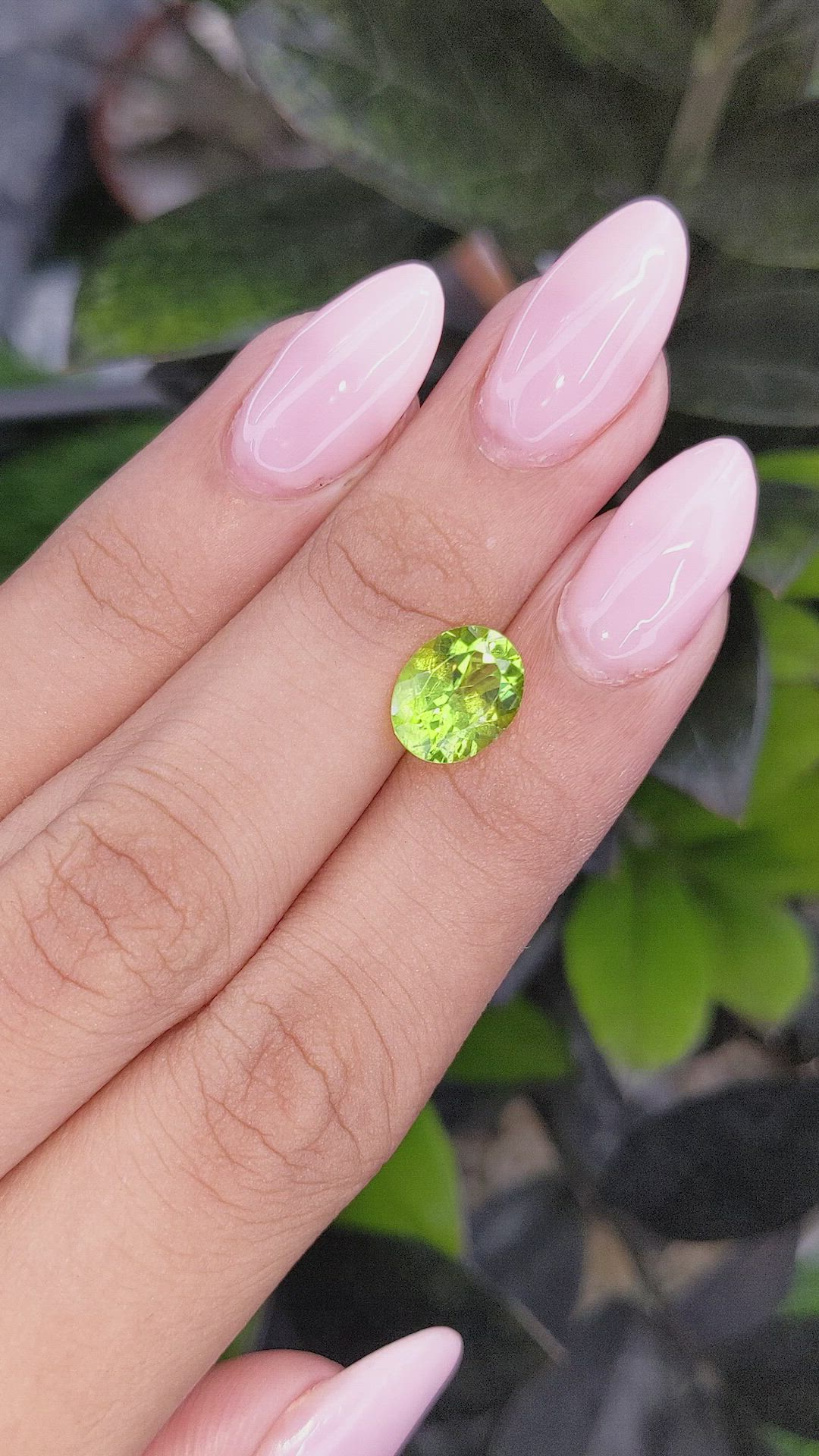 2.70 Ct. Peridot from Ceylon (Sri Lanka) Size Video