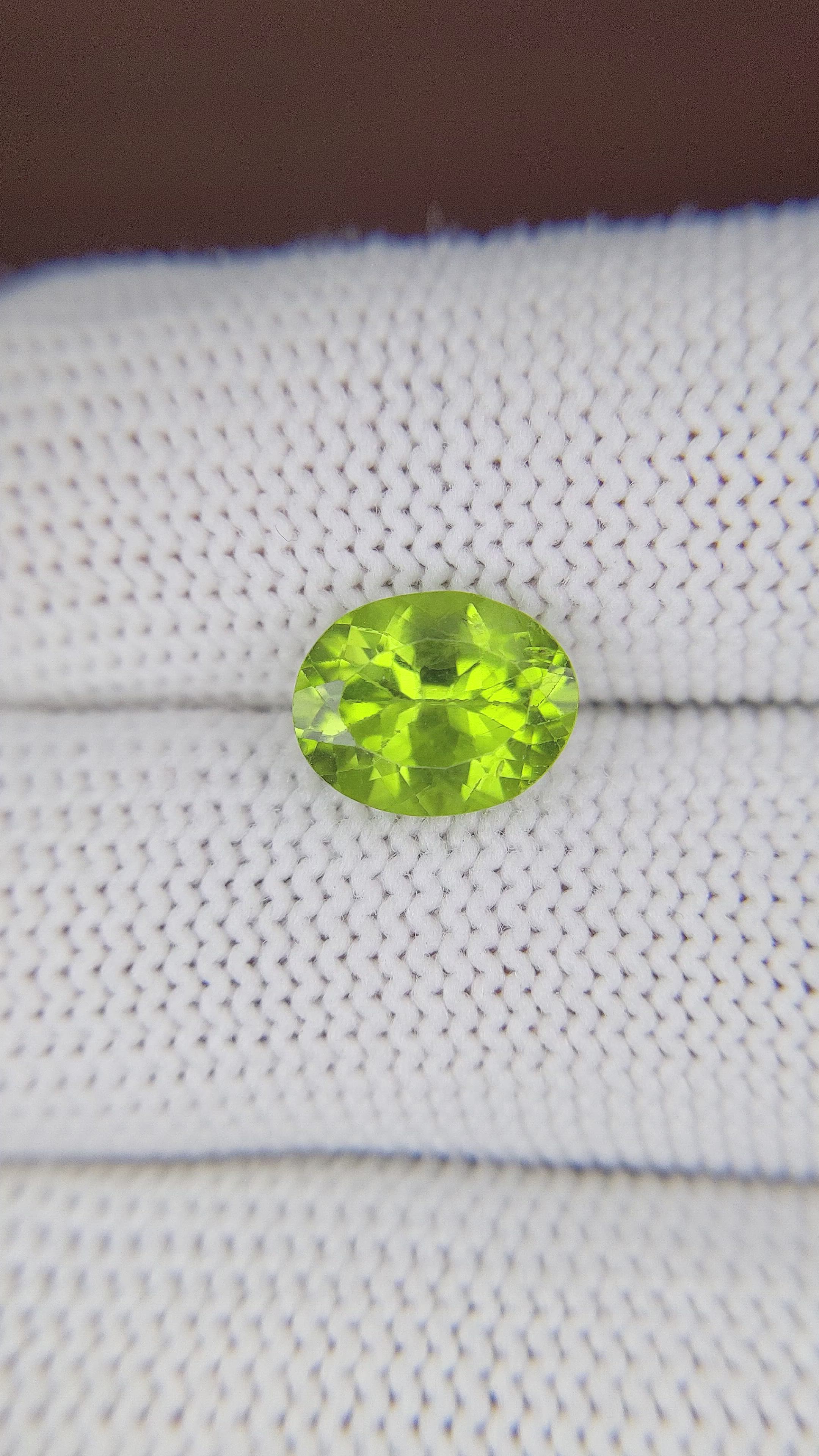 2.85 Ct. Peridot from Ceylon (Sri Lanka) Size Video