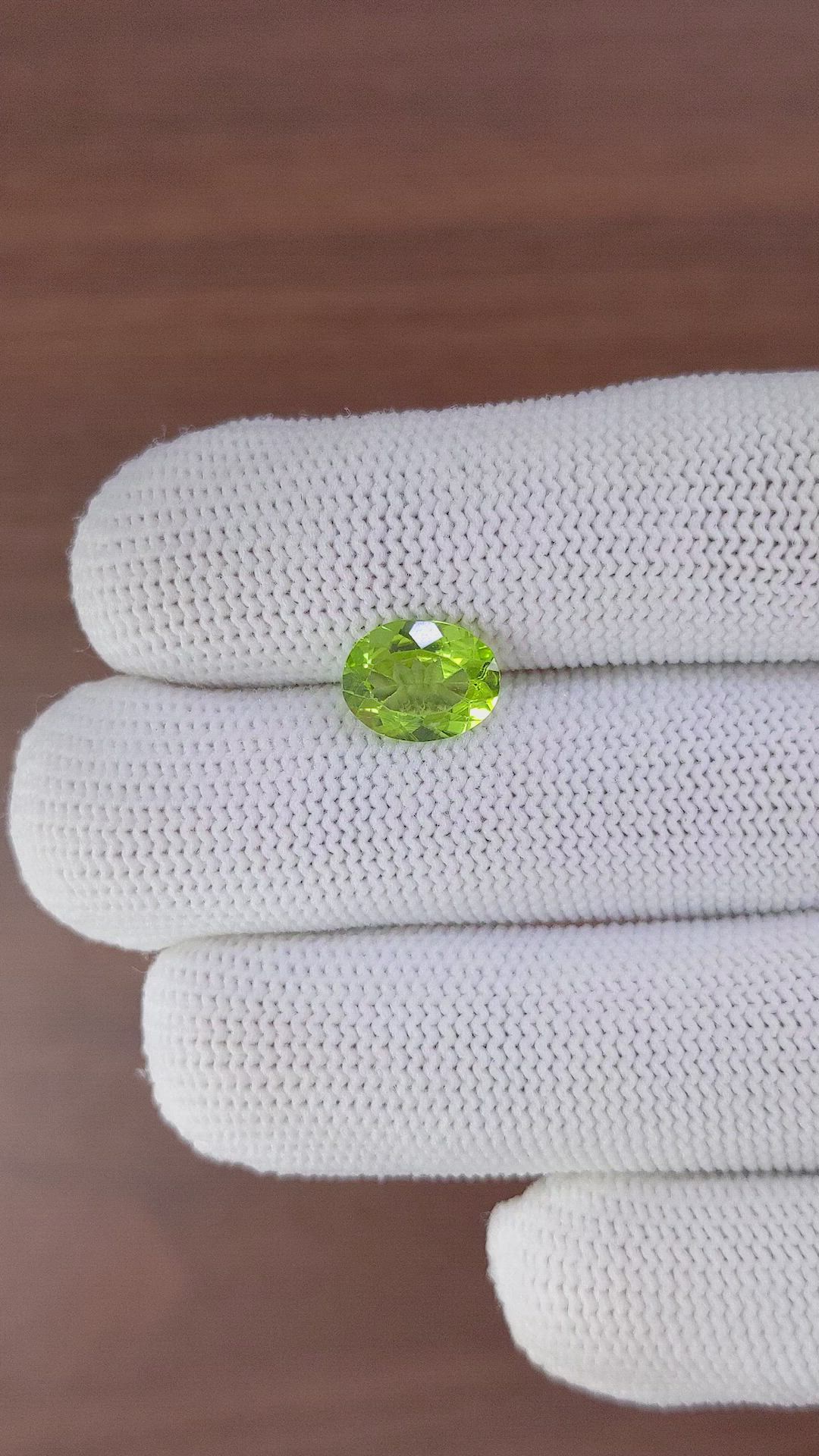 2.25 Ct. Peridot from Ceylon (Sri Lanka) Size Video