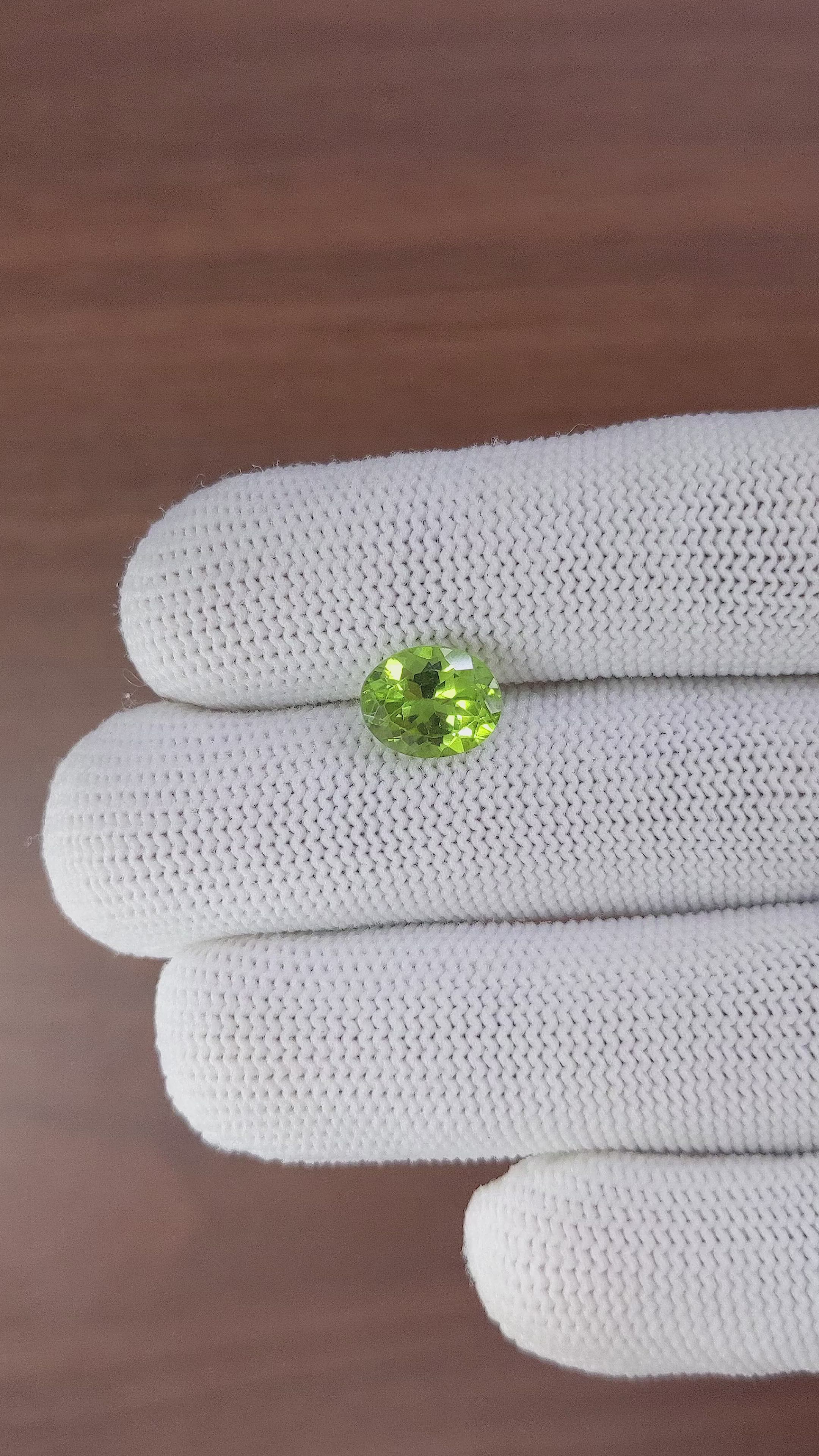2.93 Ct. Peridot from Ceylon (Sri Lanka) Size Video