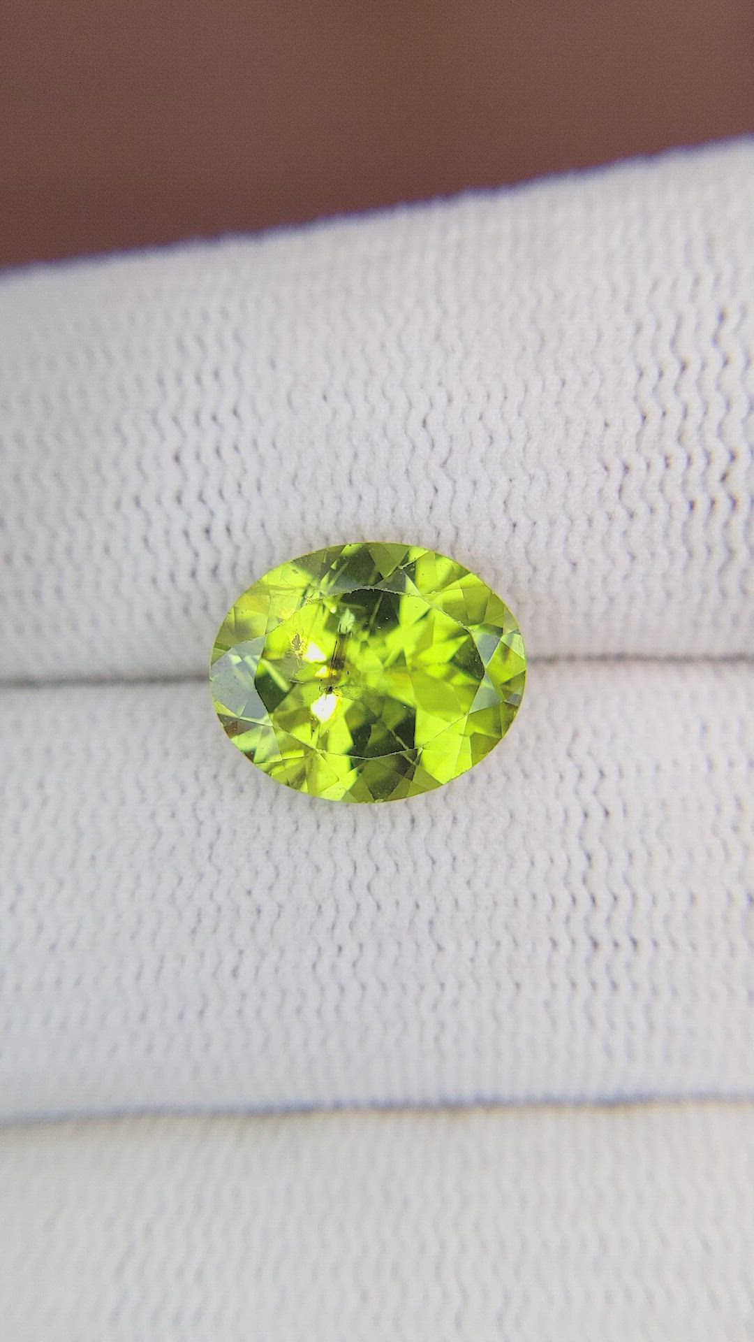 3.24 Ct. Peridot from Ceylon (Sri Lanka) Size Video