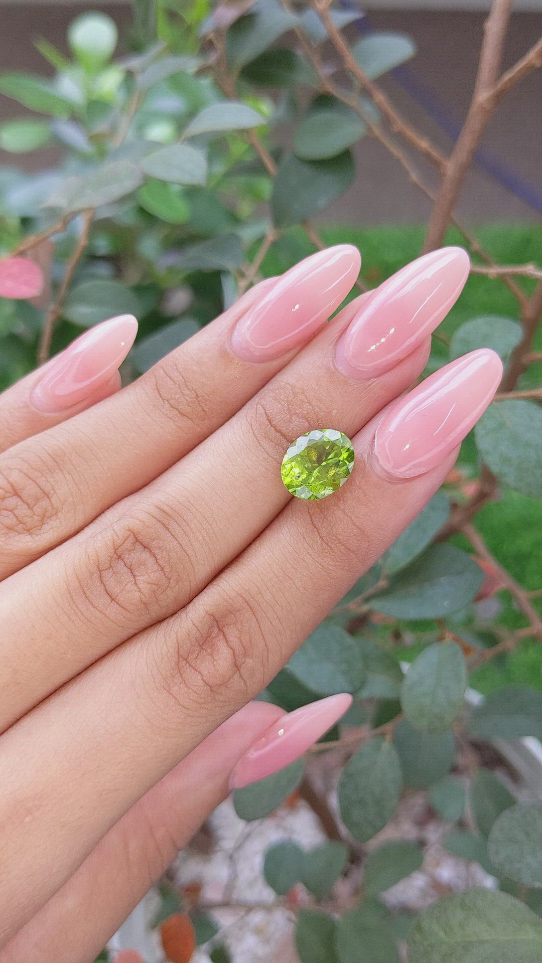 4.15 Ct. Peridot from Ceylon (Sri Lanka) Size Video