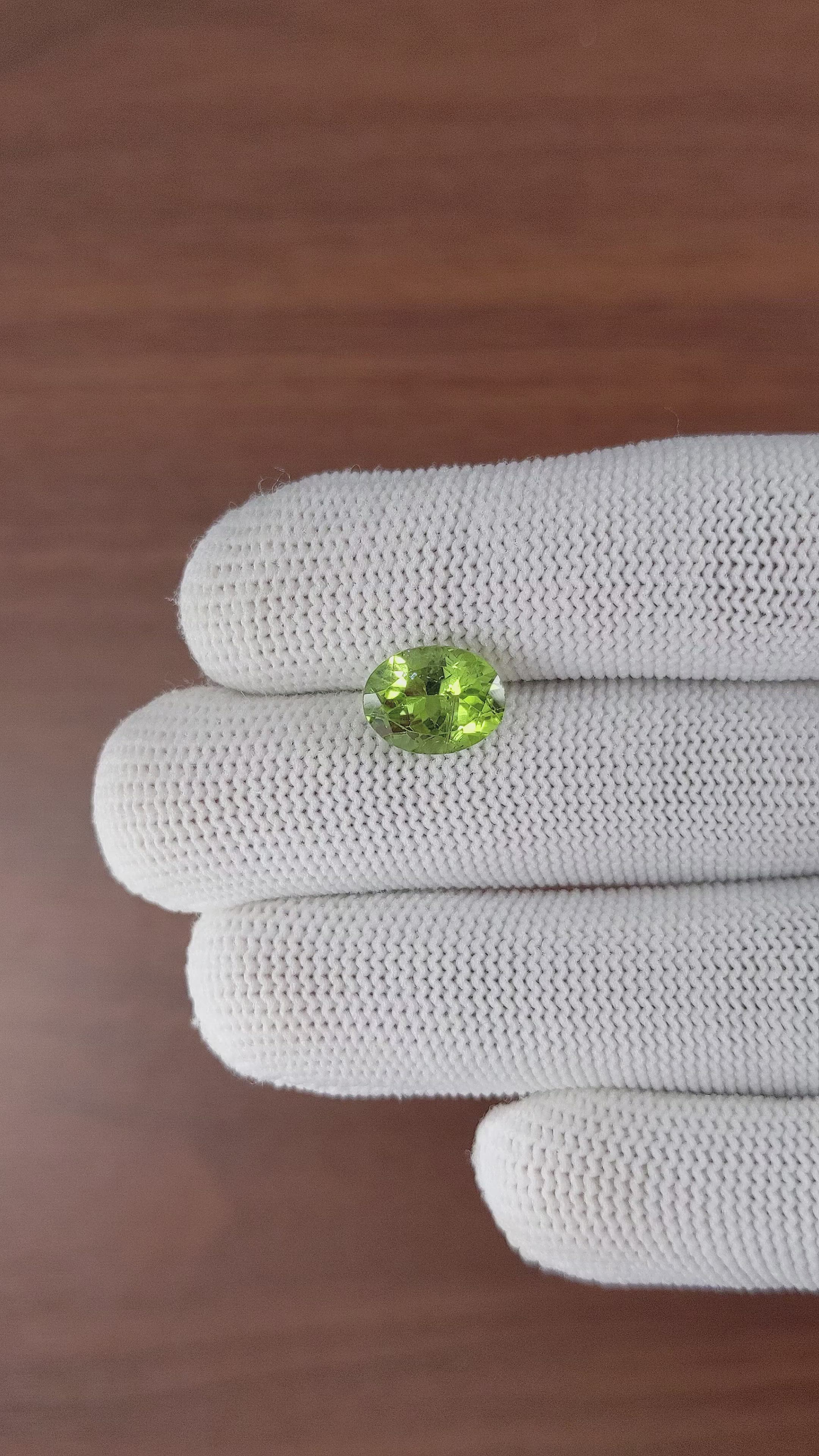3.94 Ct. Peridot from Ceylon (Sri Lanka) Size Video