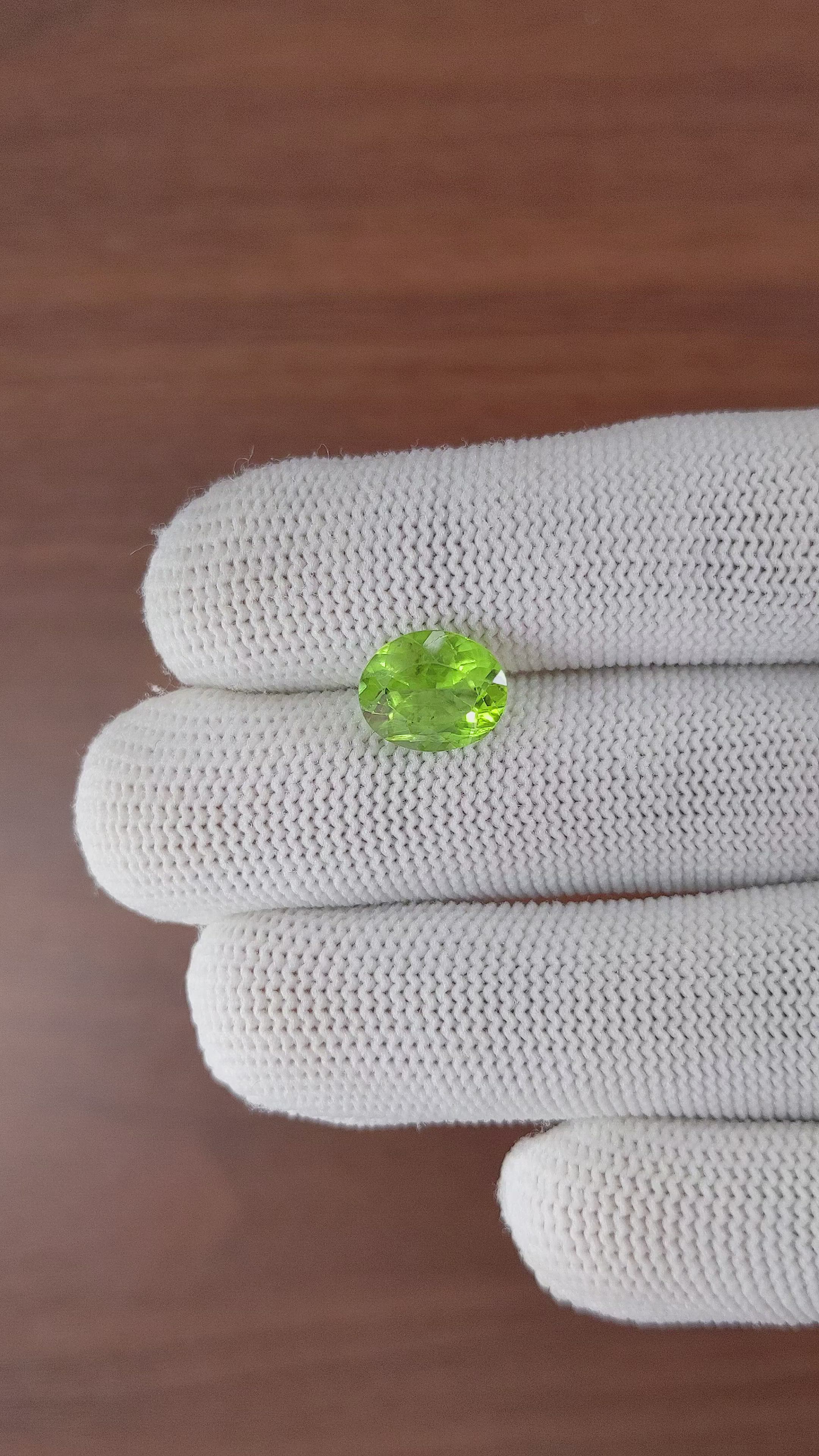 3.73 Ct. Peridot from Ceylon (Sri Lanka) Size Video