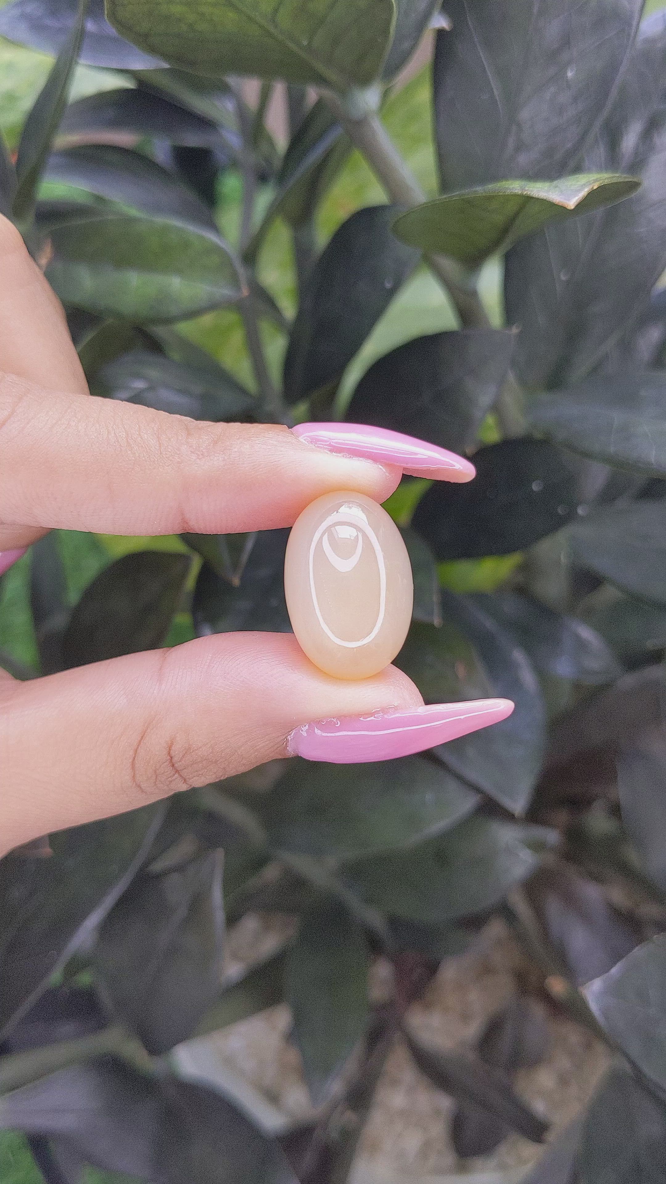 20.49 Ct. Cabochon Moonstone from Ceylon (Sri Lanka) Size Video