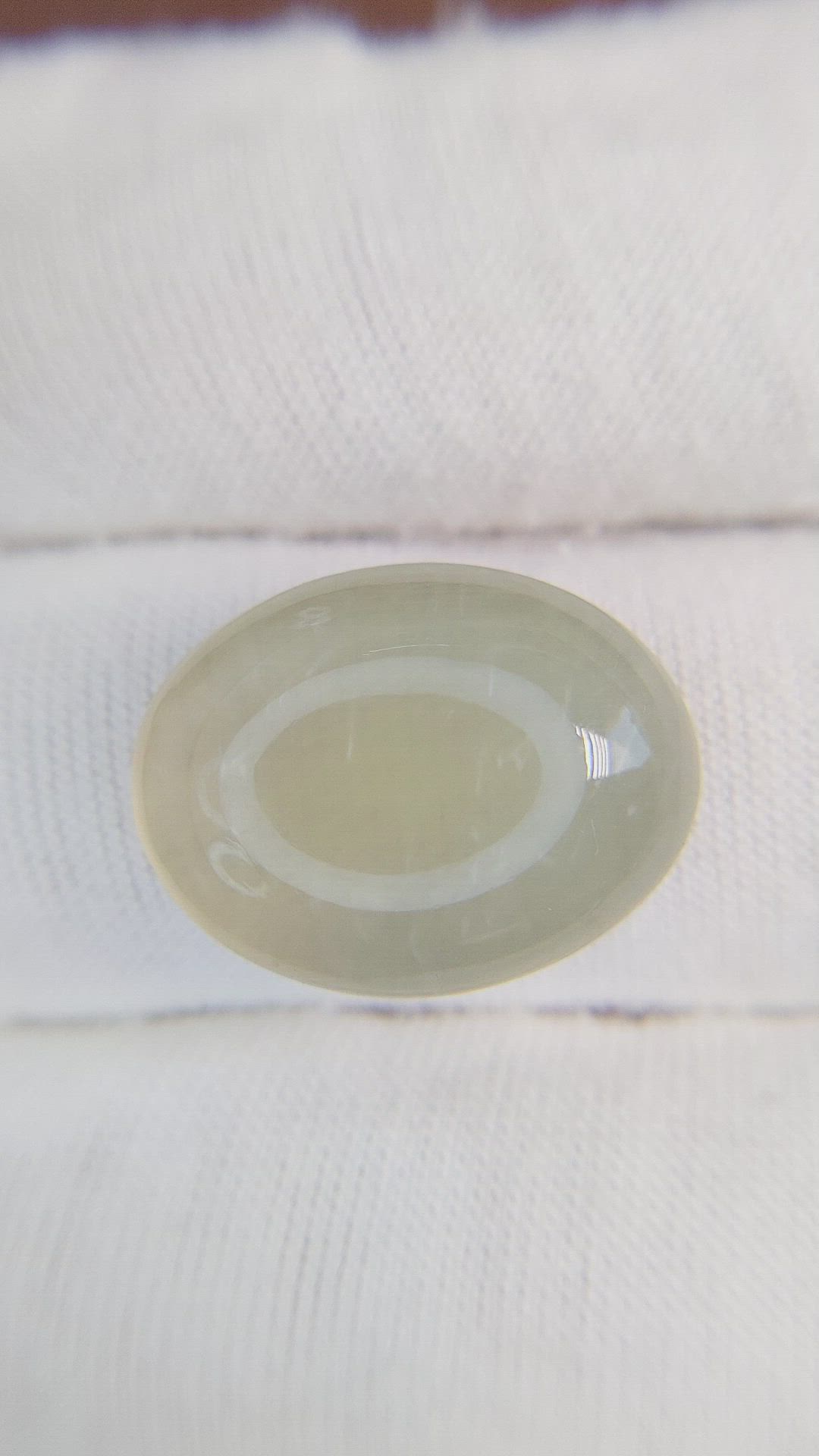 15.81 Ct. Cabochon Moonstone from Ceylon (Sri Lanka) Size Video