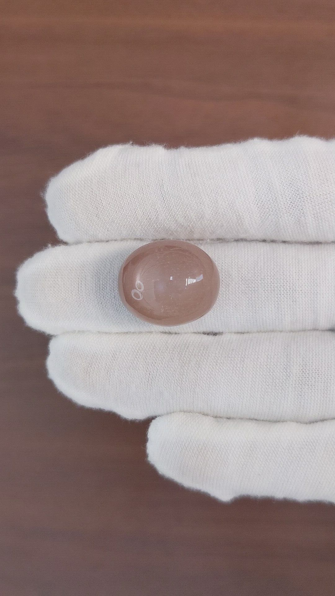 31.01 Ct. Cabochon Moonstone from Ceylon (Sri Lanka) Size Video