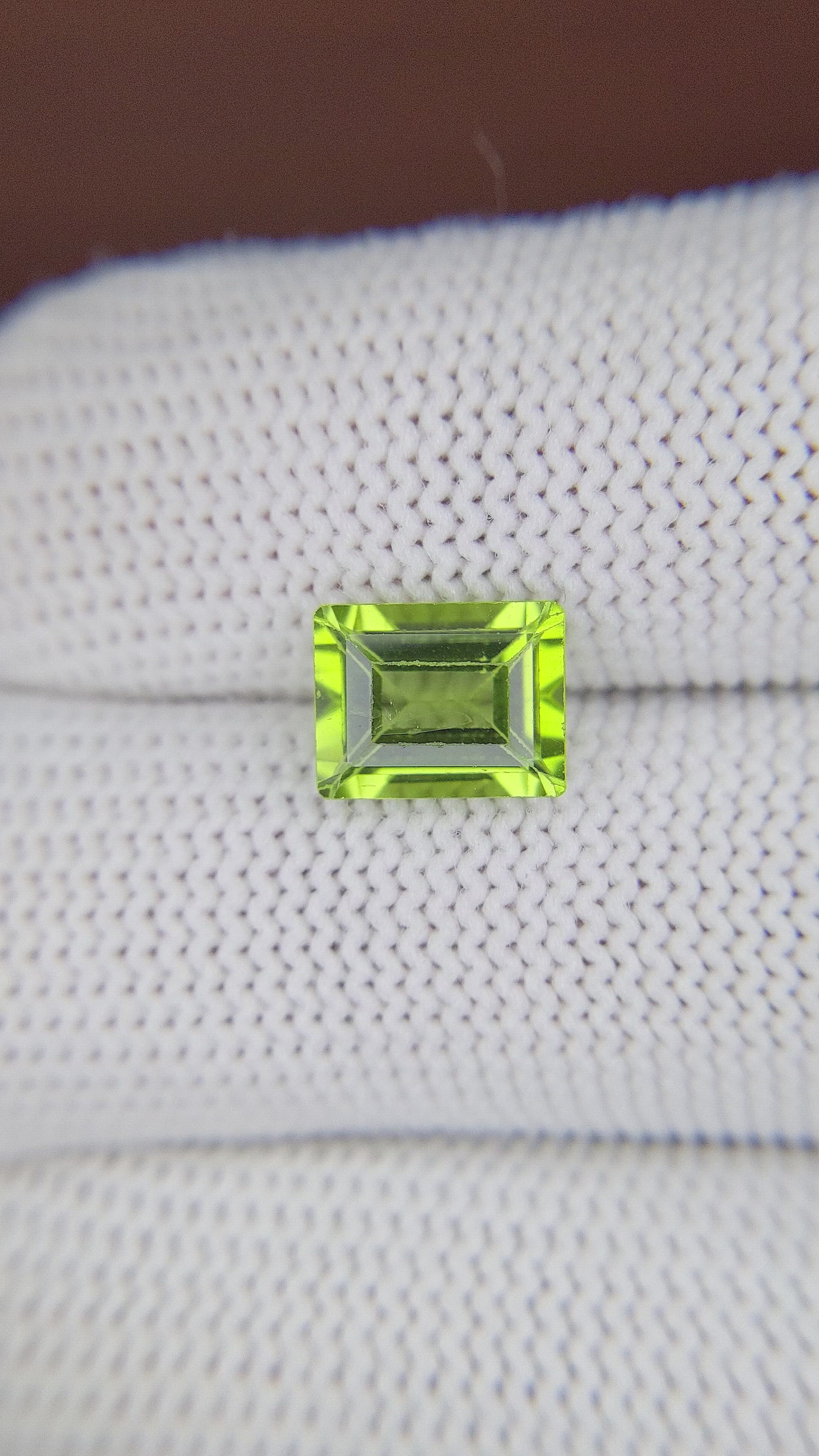 2.44 Ct. Peridot from Ceylon (Sri Lanka) Size Video