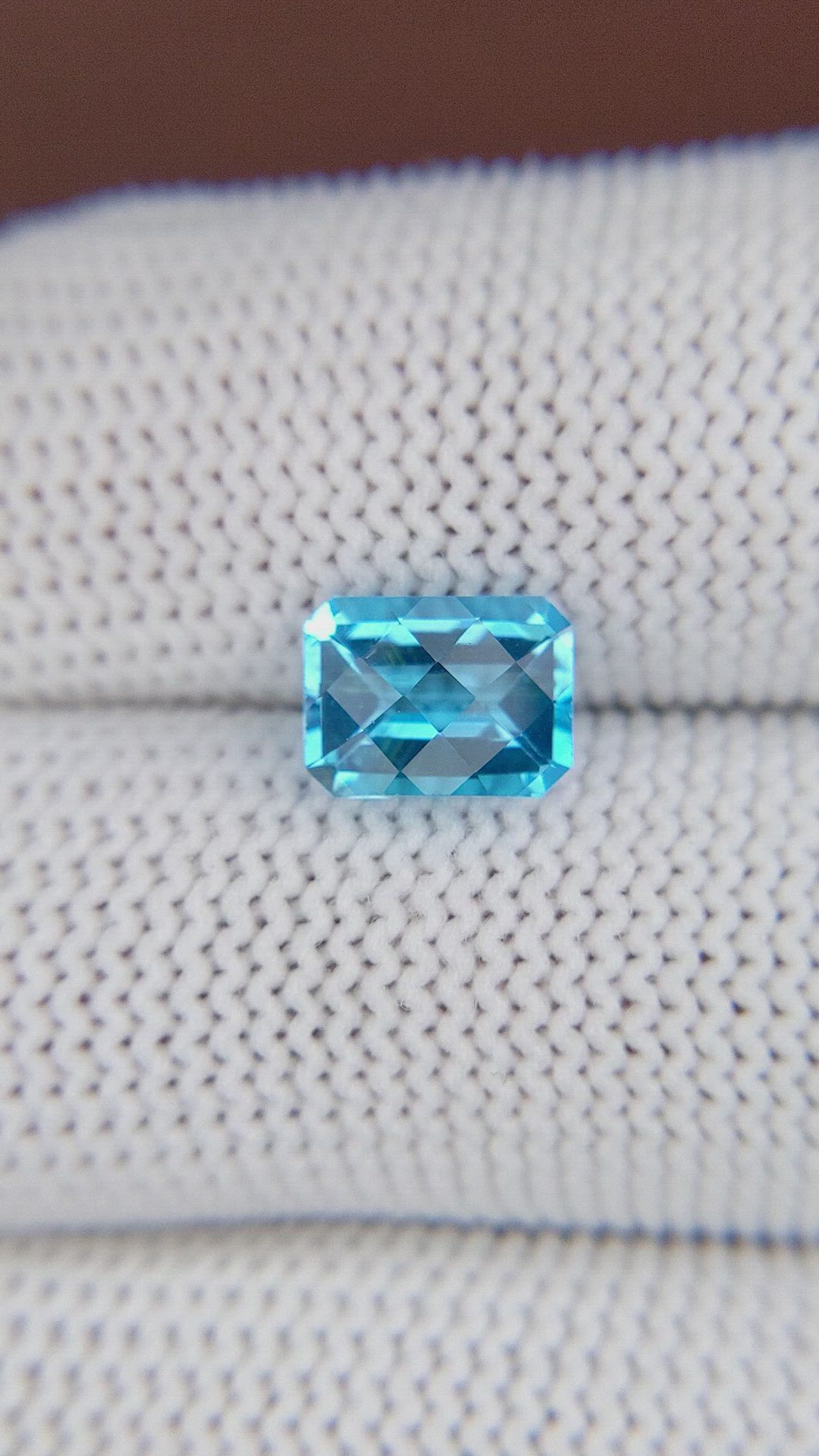 2.05 Ct. Topaz from Ceylon (Sri Lanka) Size Video