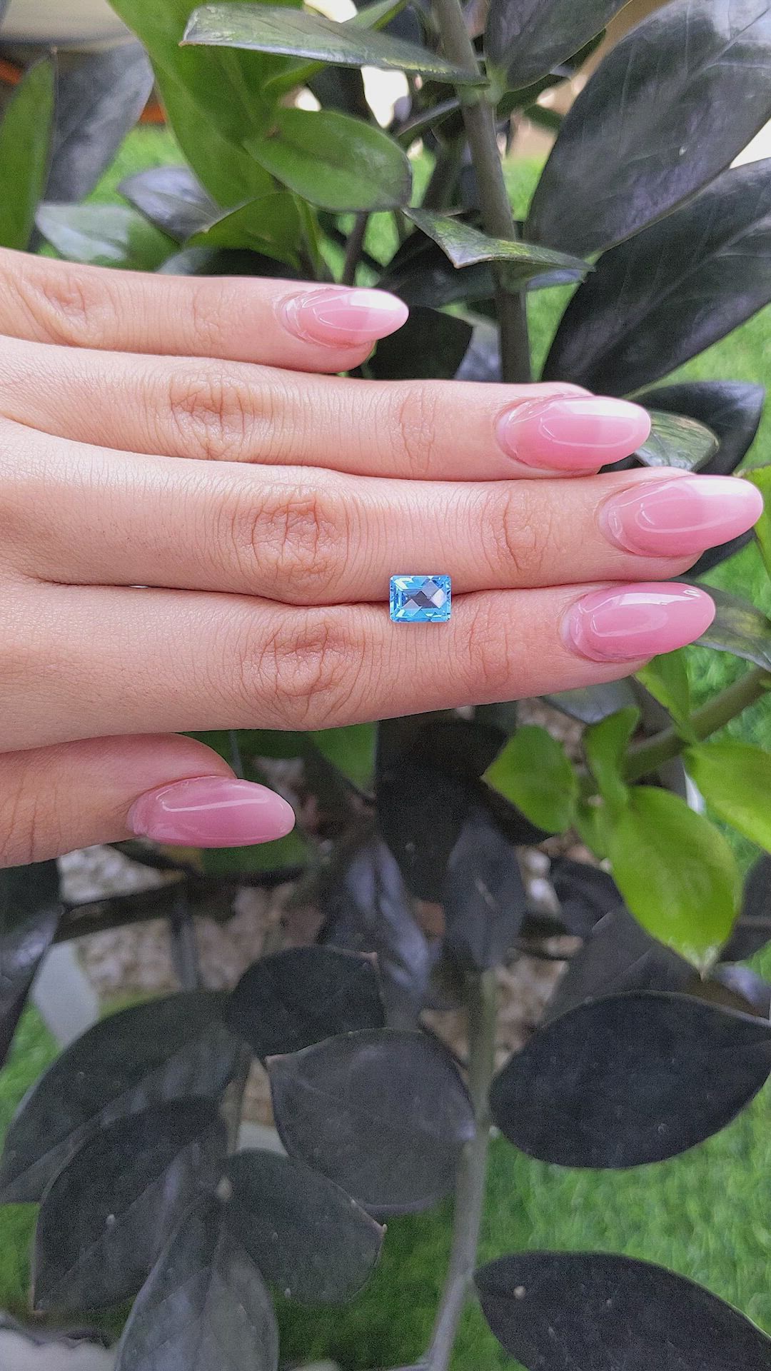 1.99 Ct. Topaz from Ceylon (Sri Lanka) Size Video