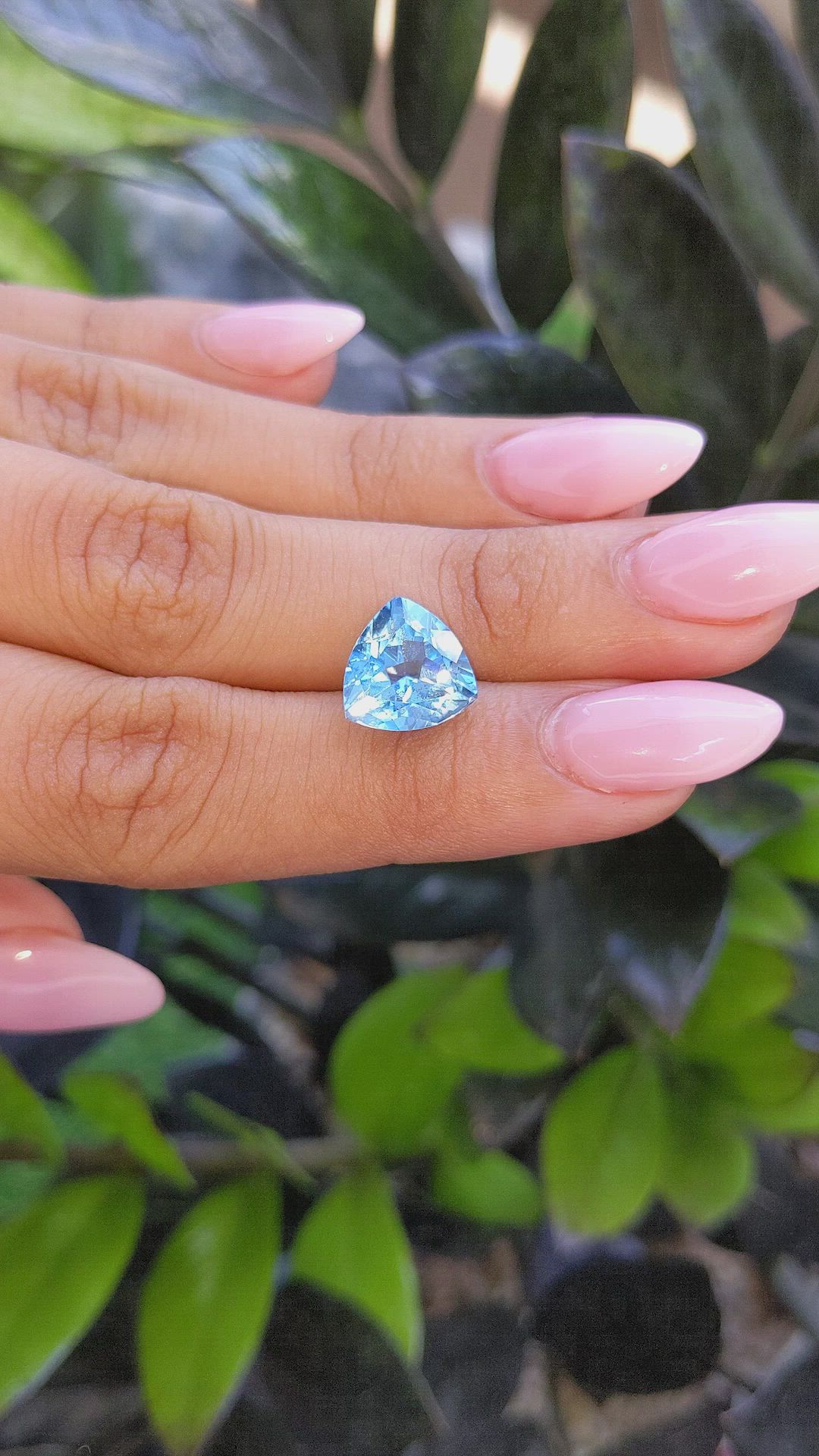 5.41 Ct. Topaz from Ceylon (Sri Lanka) Size Video