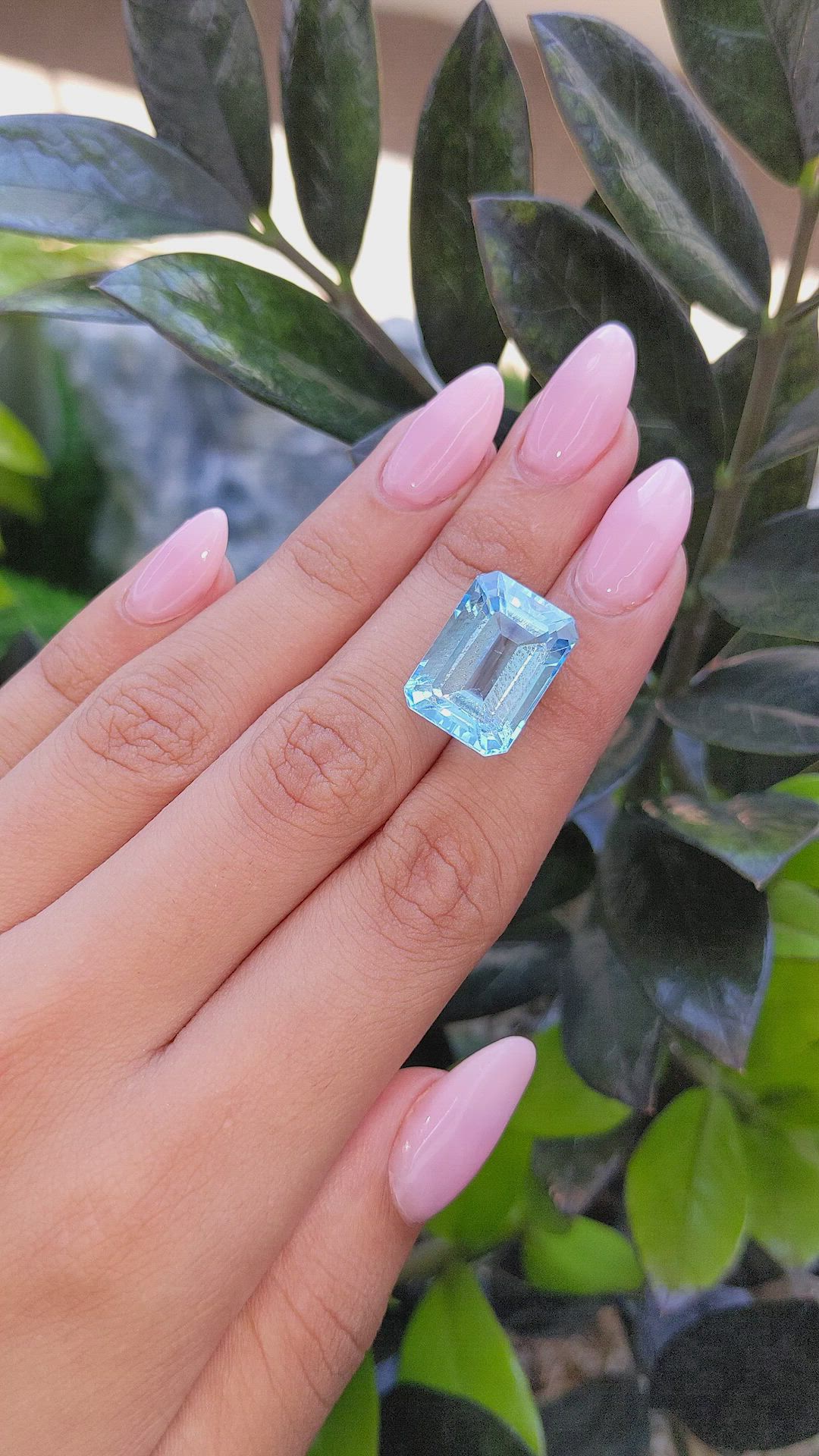 20.31 Ct. Topaz from Ceylon (Sri Lanka) Size Video