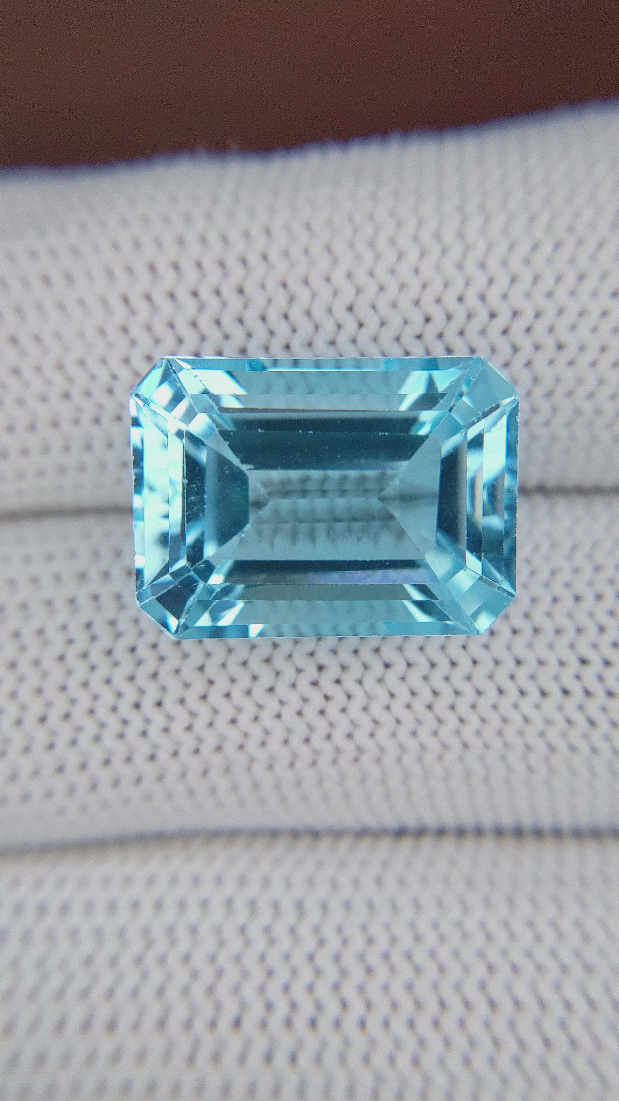 20.31 Ct. Topaz from Ceylon (Sri Lanka) Size Video