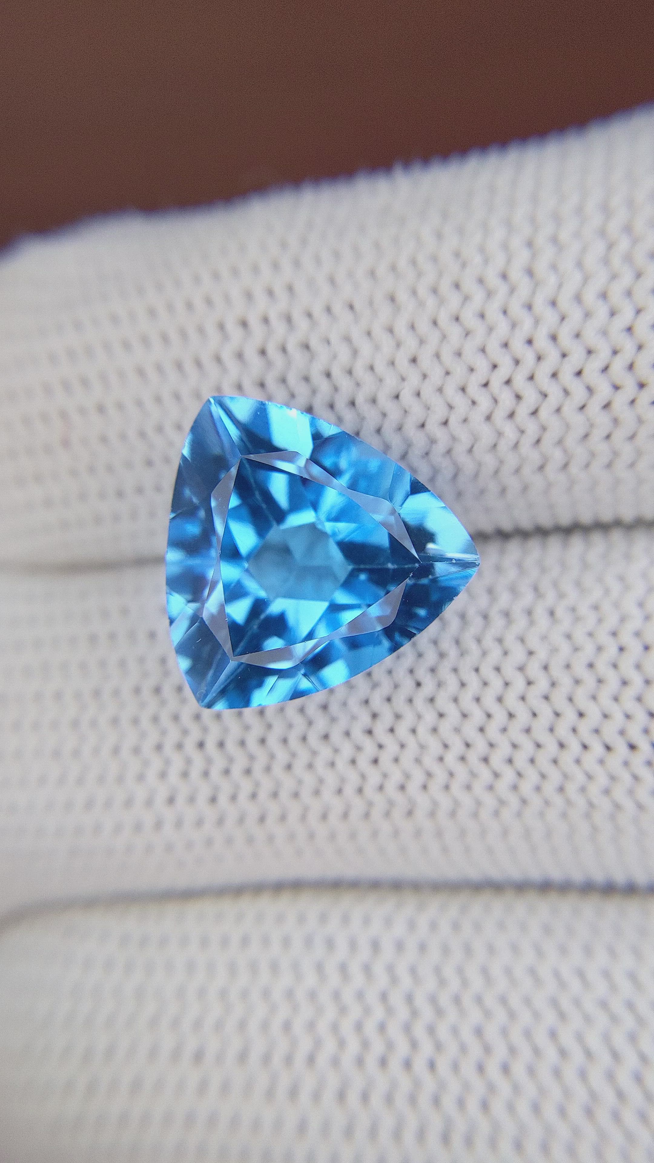 10.26 Ct. Topaz from Ceylon (Sri Lanka) Size Video