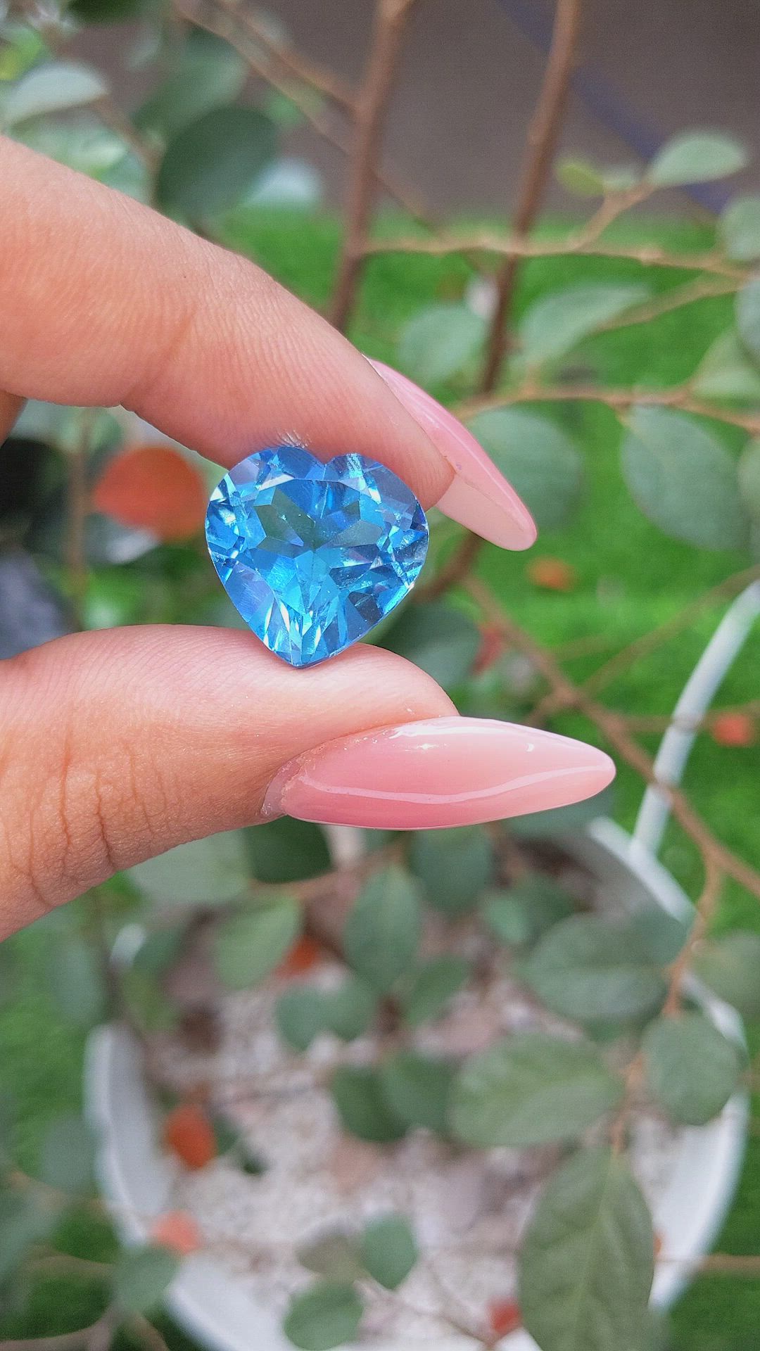 17.48 Ct. Topaz from Ceylon (Sri Lanka) Size Video