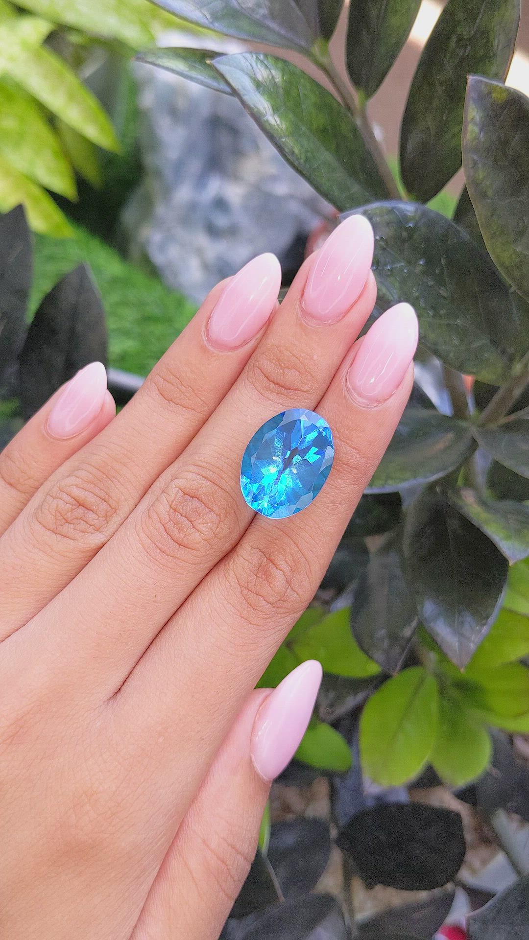 19.69 Ct. Topaz from Ceylon (Sri Lanka) Size Video