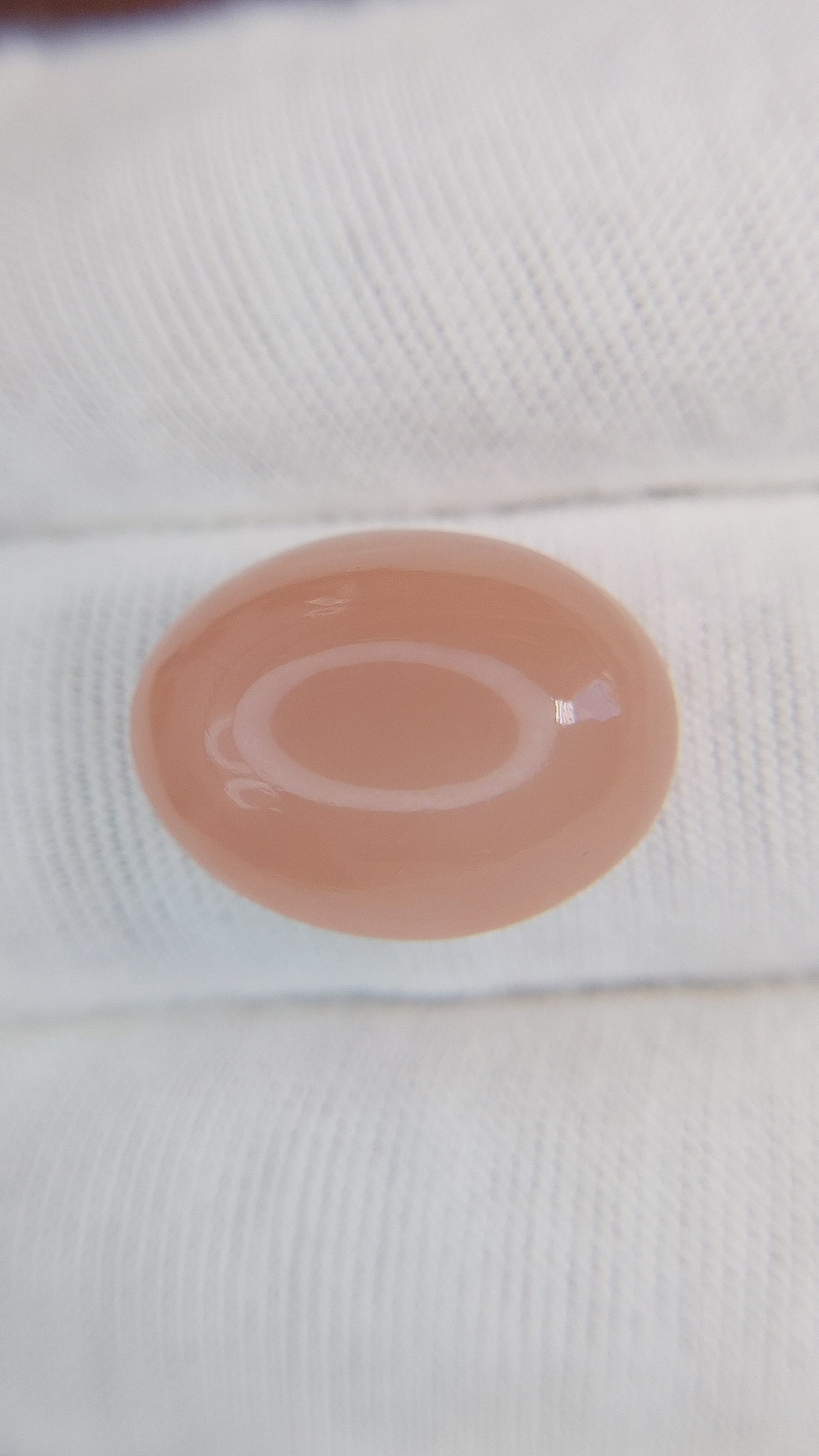 15.25 Ct. Cabochon Moonstone from Ceylon (Sri Lanka) Size Video