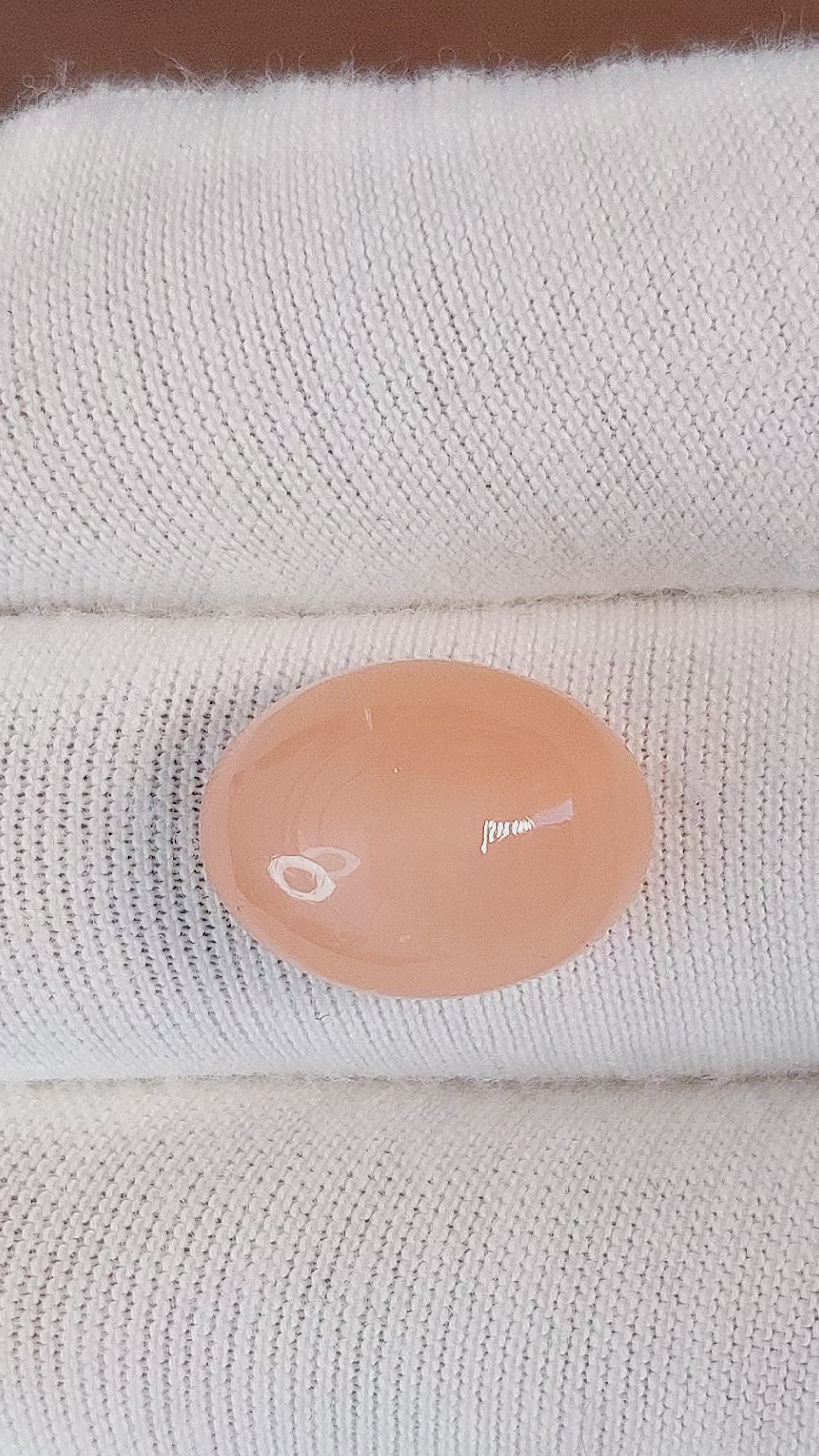 11.44 Ct. Cabochon Moonstone from Ceylon (Sri Lanka) Size Video