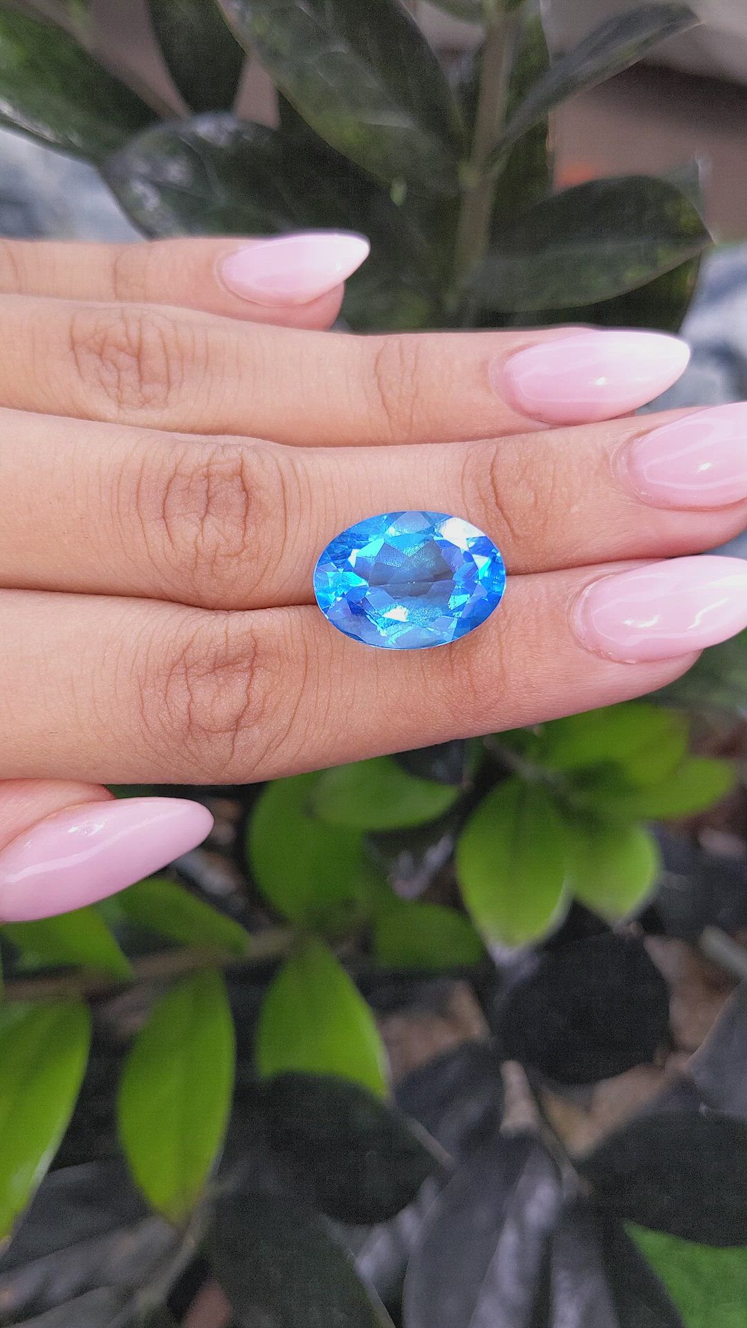 14.05 Ct. Topaz from Ceylon (Sri Lanka) Size Video