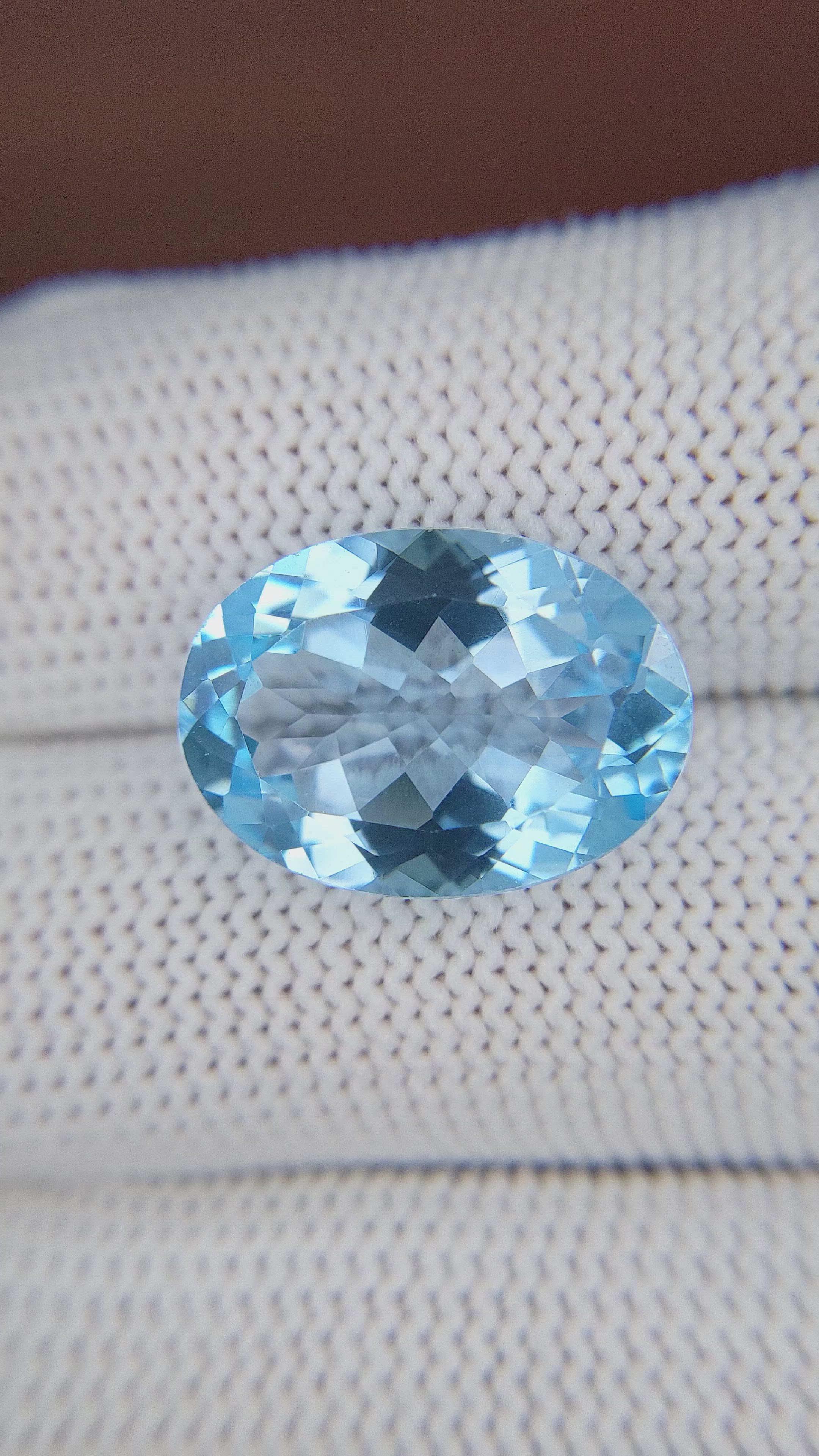 13.87 Ct. Topaz from Ceylon (Sri Lanka) Size Video
