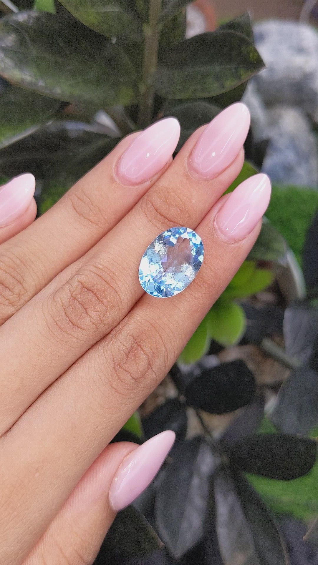 13.87 Ct. Topaz from Ceylon (Sri Lanka) Size Video