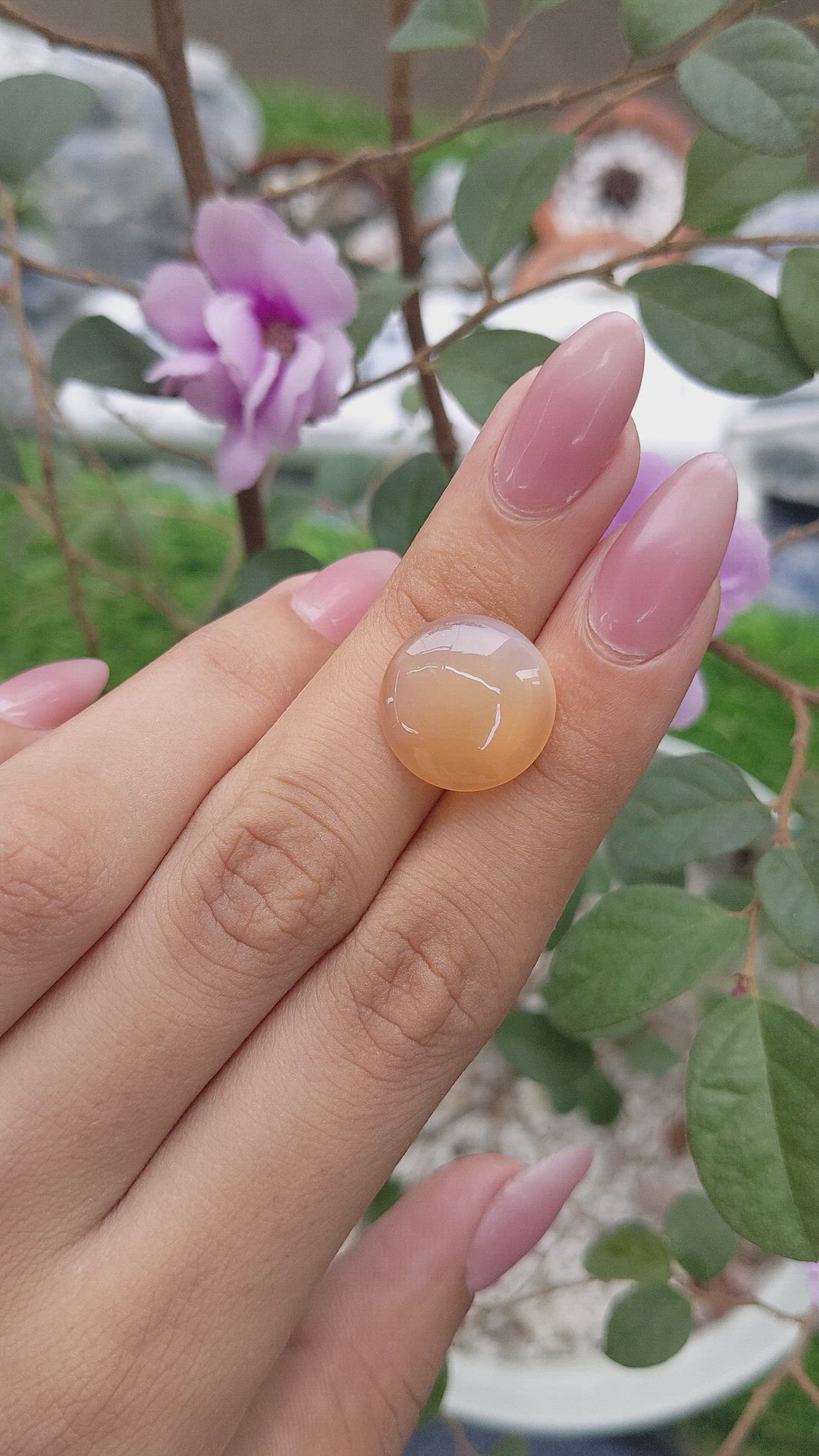 7.70 Ct. Cabochon Moonstone from Ceylon (Sri Lanka) Size Video