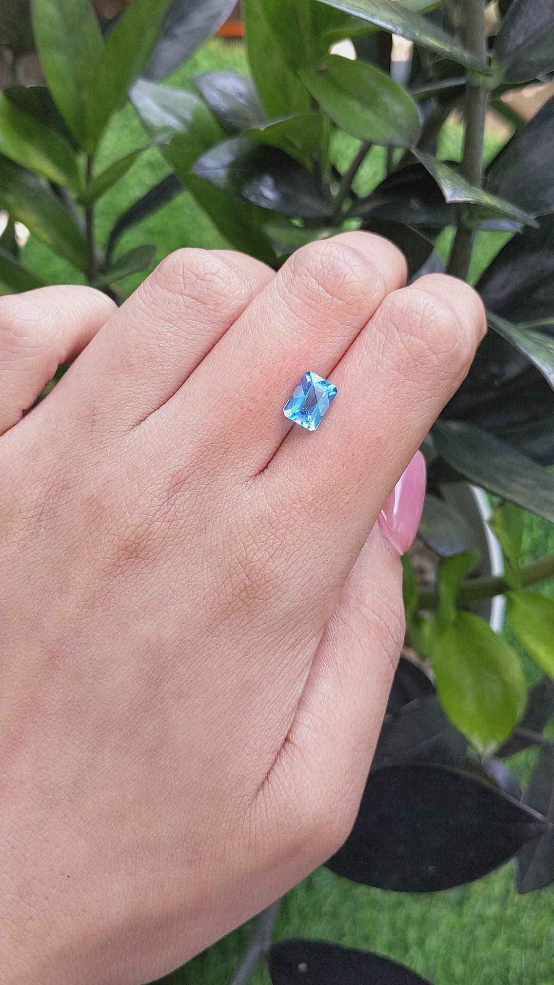 1.92 Ct. Topaz from Ceylon (Sri Lanka) Size Video