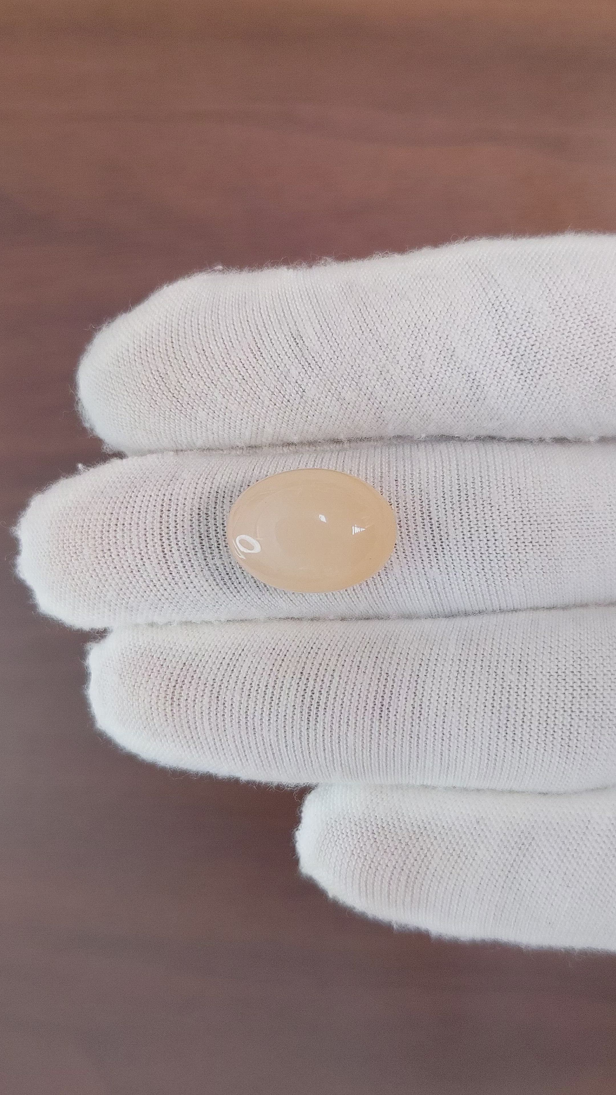 13.16 Ct. Cabochon Moonstone from Ceylon (Sri Lanka) Size Video