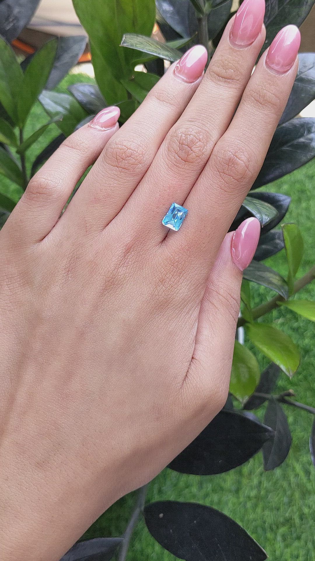 2.22 Ct. Topaz from Ceylon (Sri Lanka) Size Video