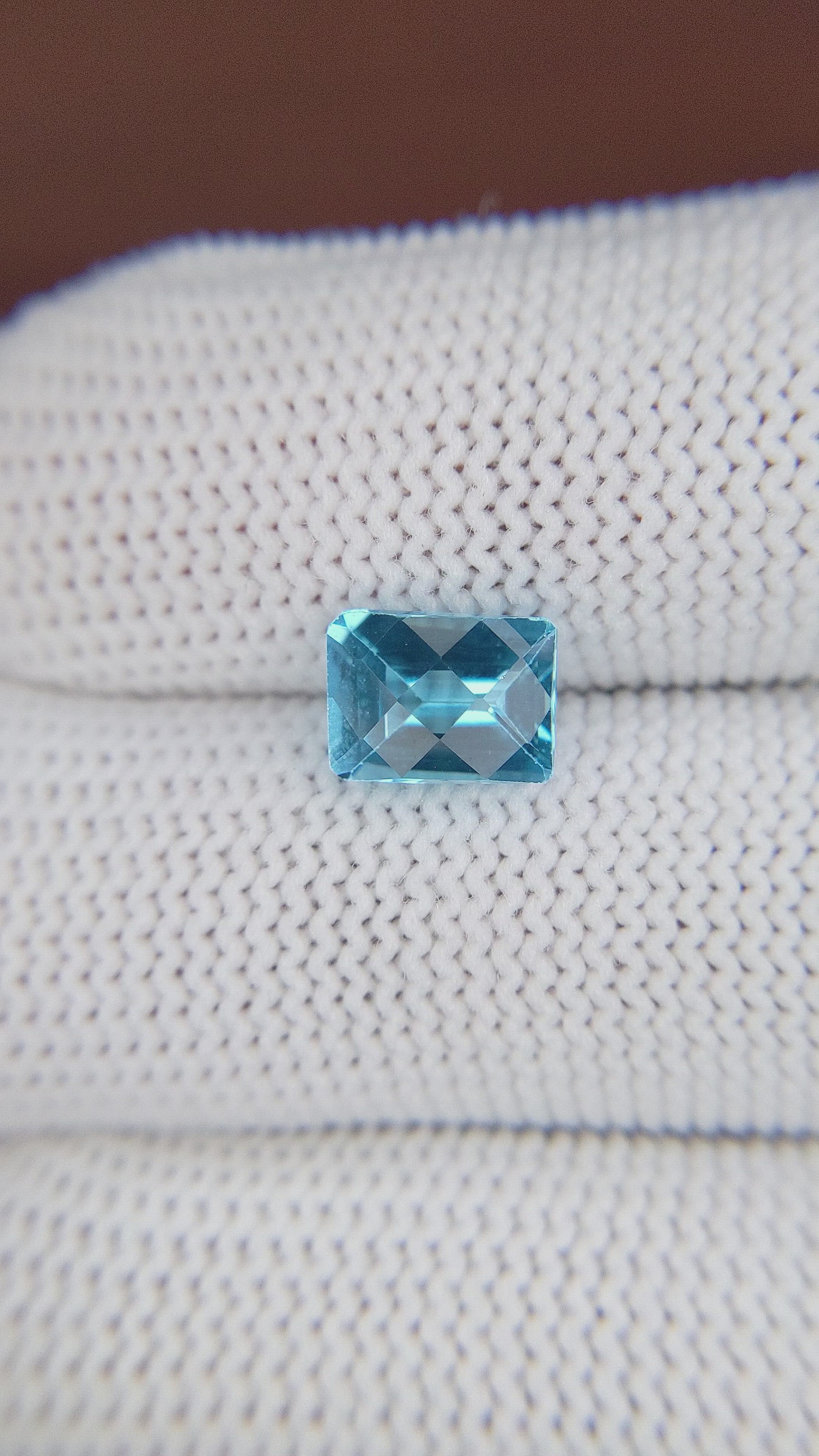 2.22 Ct. Topaz from Ceylon (Sri Lanka) Size Video
