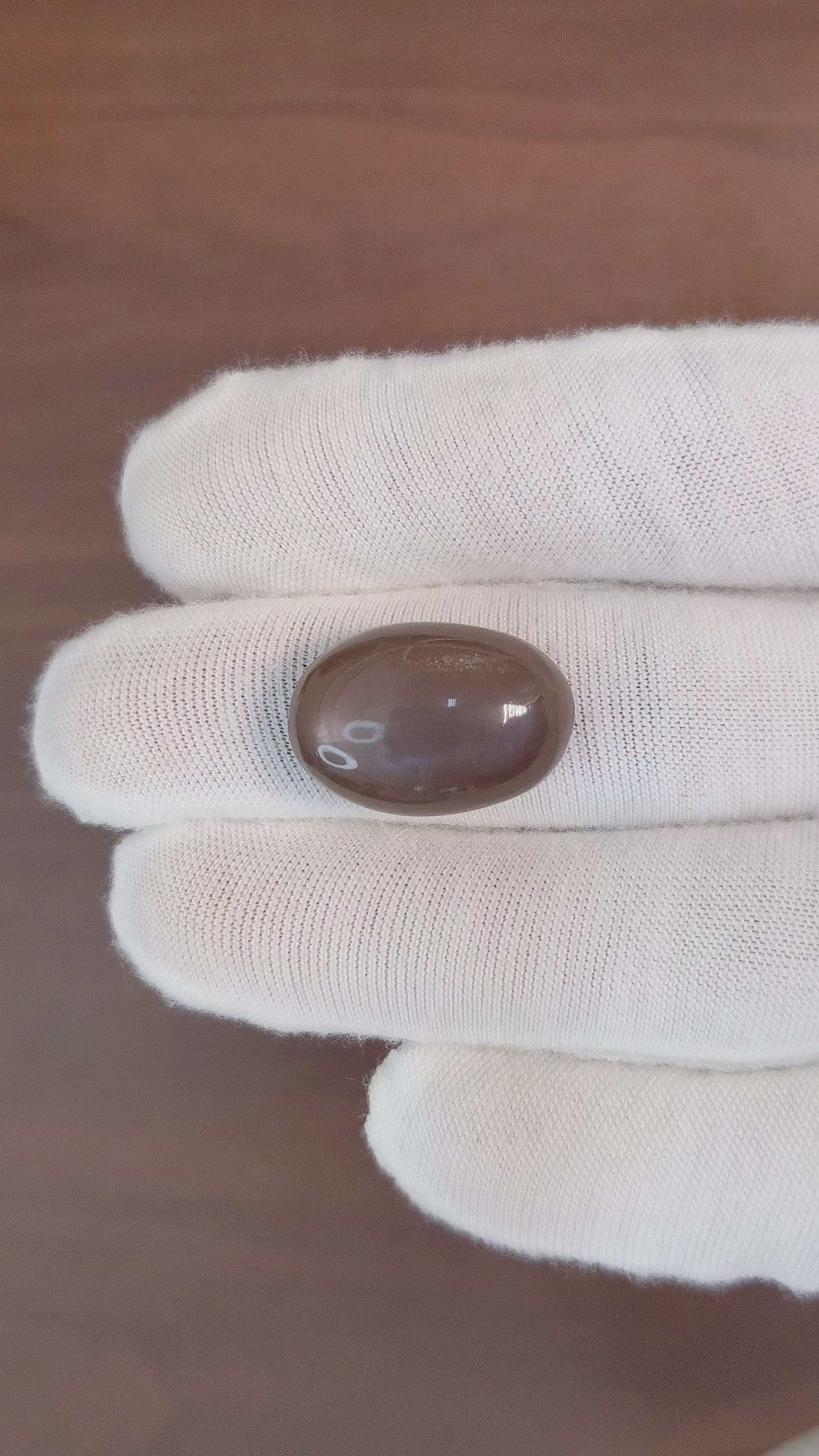 18.71 Ct. Cabochon Moonstone from Ceylon (Sri Lanka) Size Video