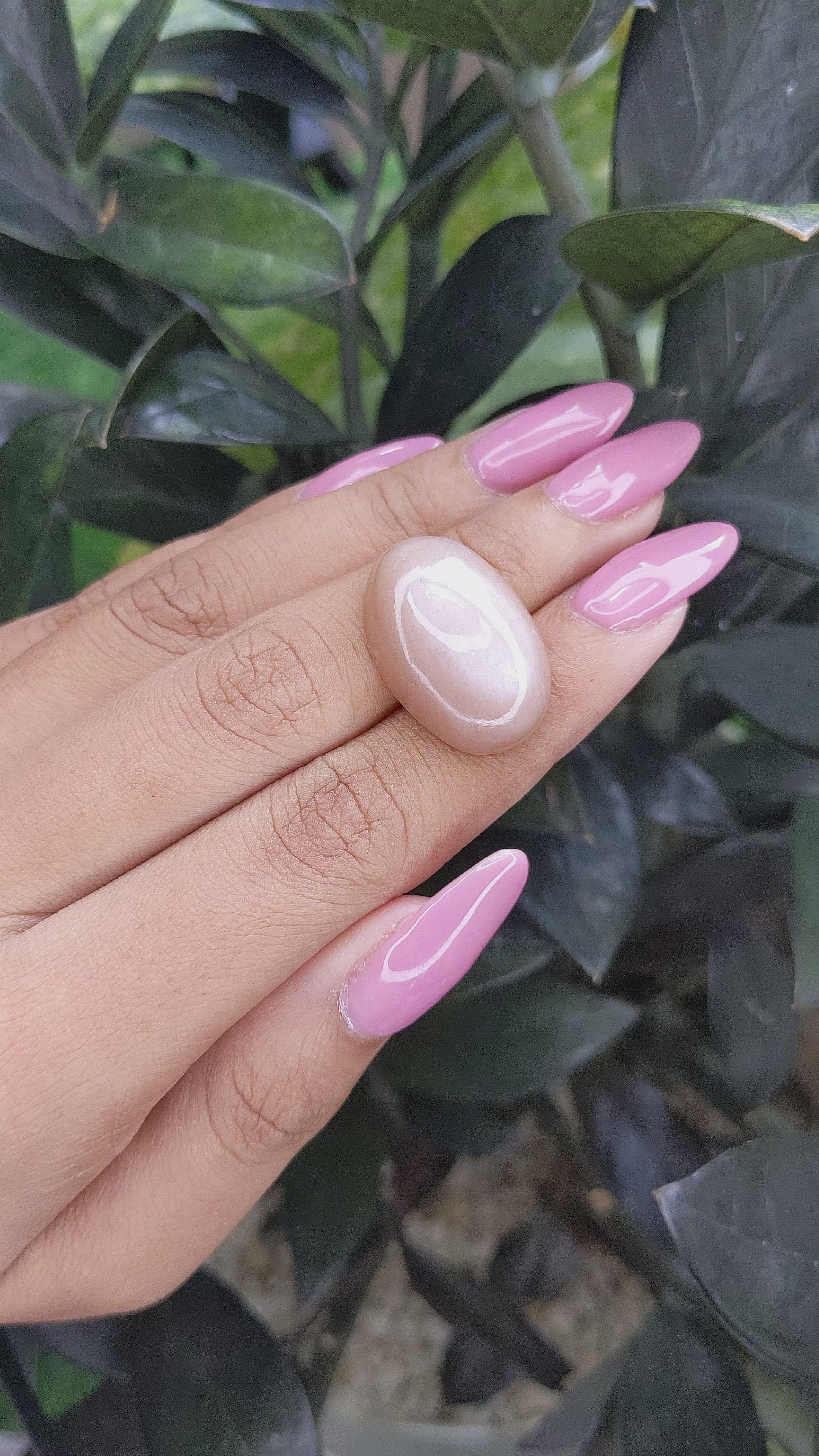 21.05 Ct. Cabochon Moonstone from Ceylon (Sri Lanka) Size Video