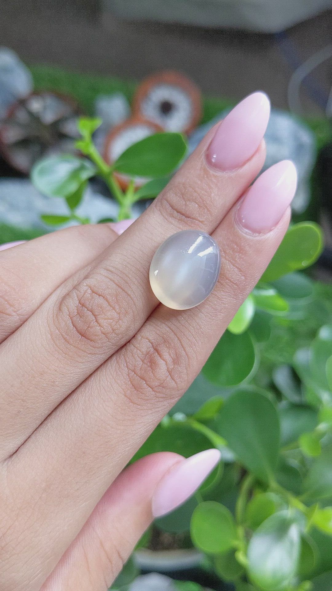 14.20 Ct. Cabochon Moonstone from Ceylon (Sri Lanka) Size Video
