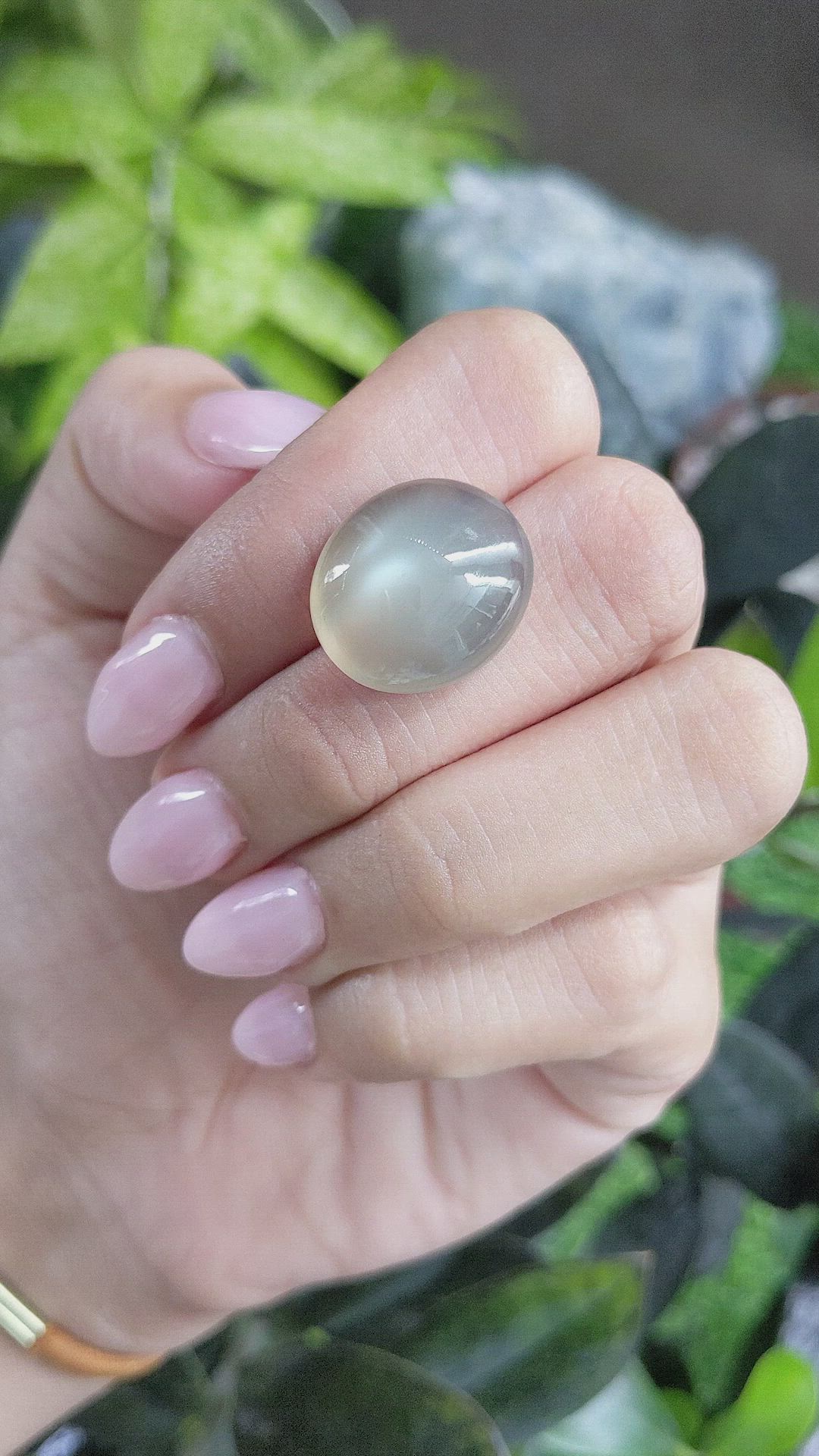 20.38 Ct. Cabochon Moonstone from Ceylon (Sri Lanka) Size Video