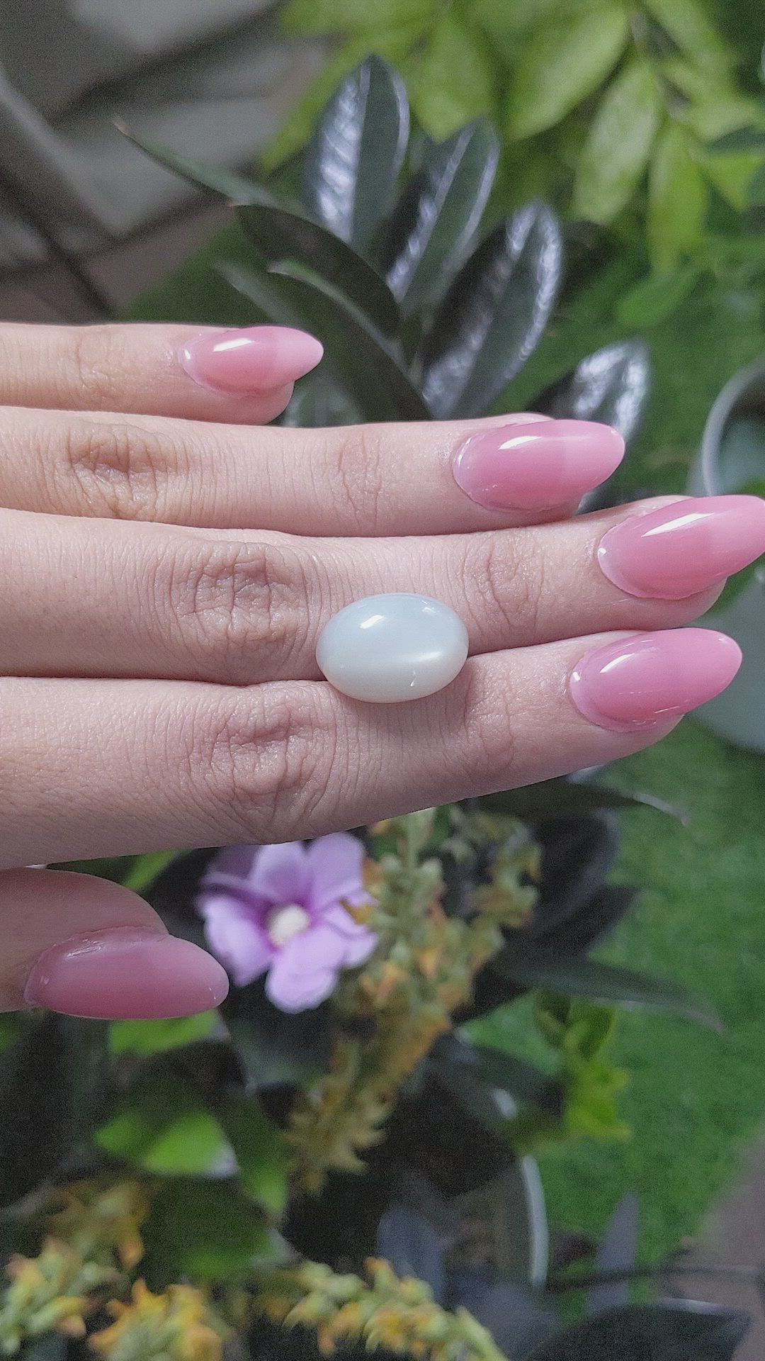 11.34 Ct. Cabochon Moonstone from Ceylon (Sri Lanka) Size Video