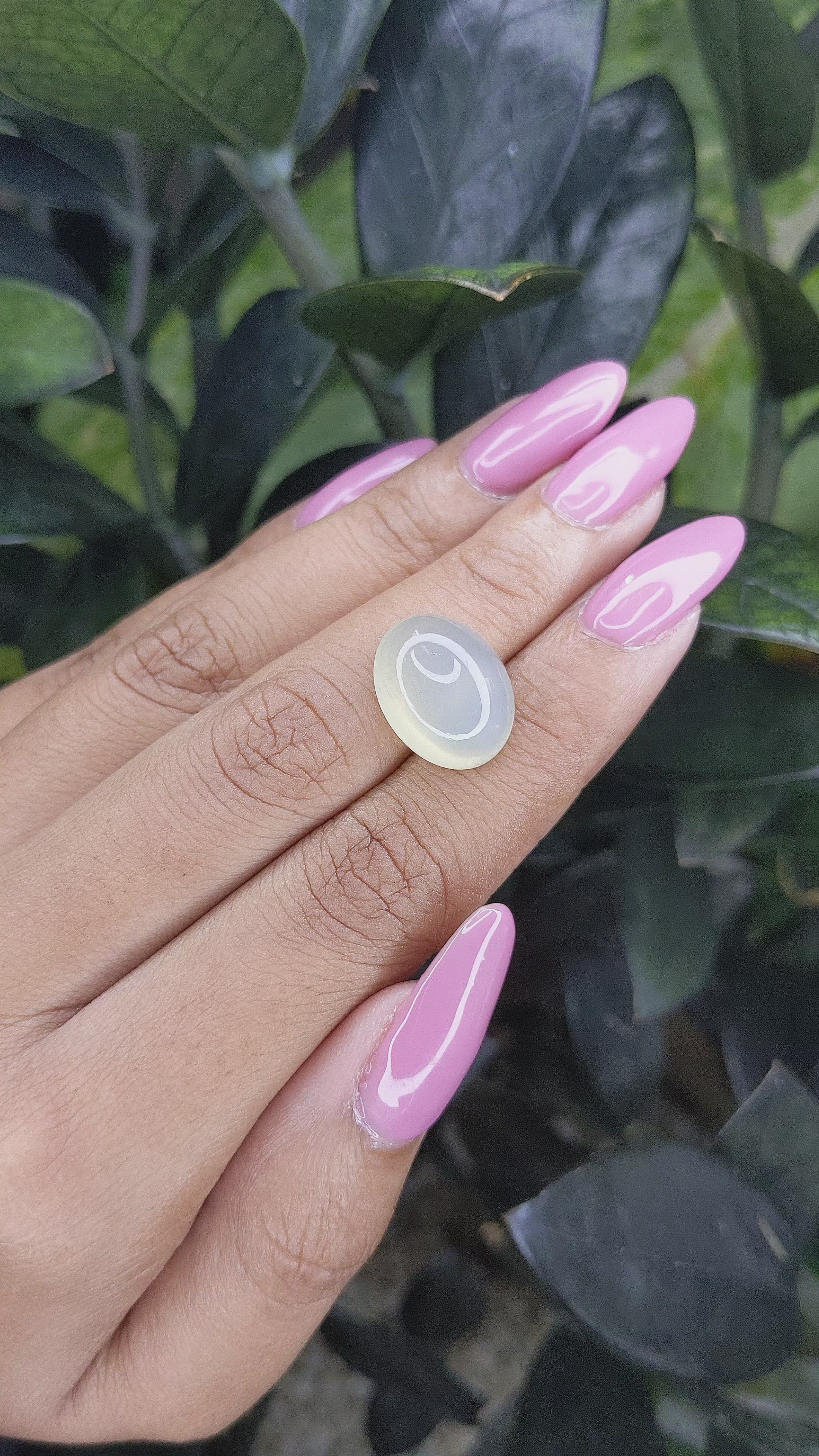 9.51 Ct. Cabochon Moonstone from Ceylon (Sri Lanka) Size Video