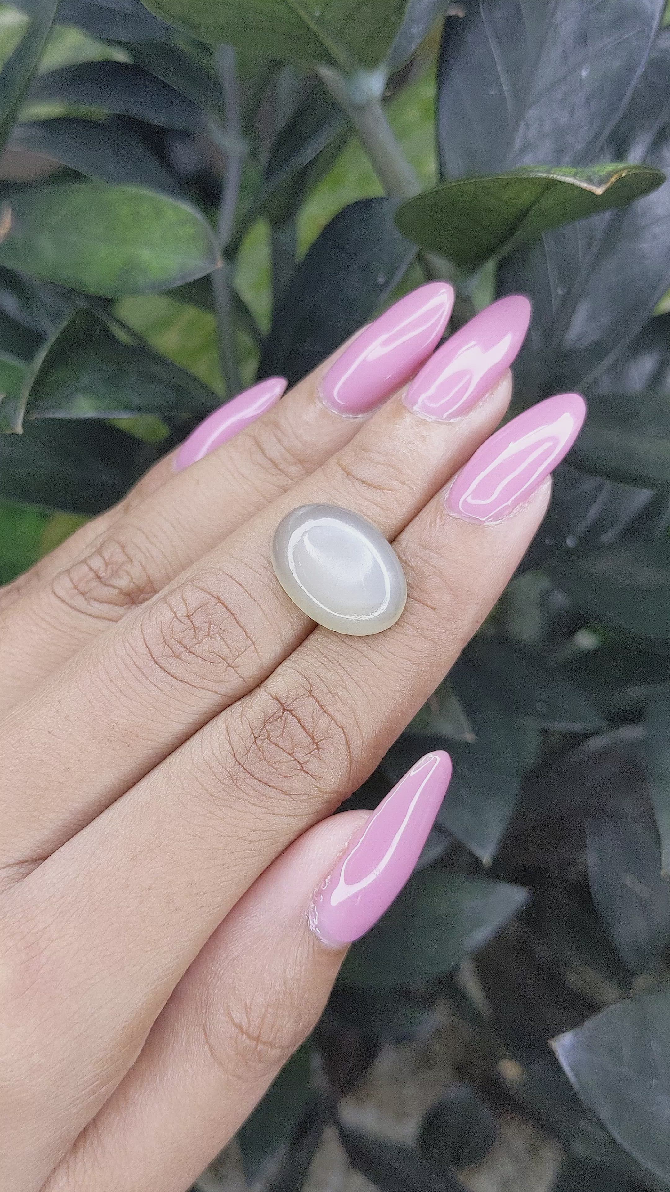 9.20 Ct. Cabochon Moonstone from Ceylon (Sri Lanka) Size Video