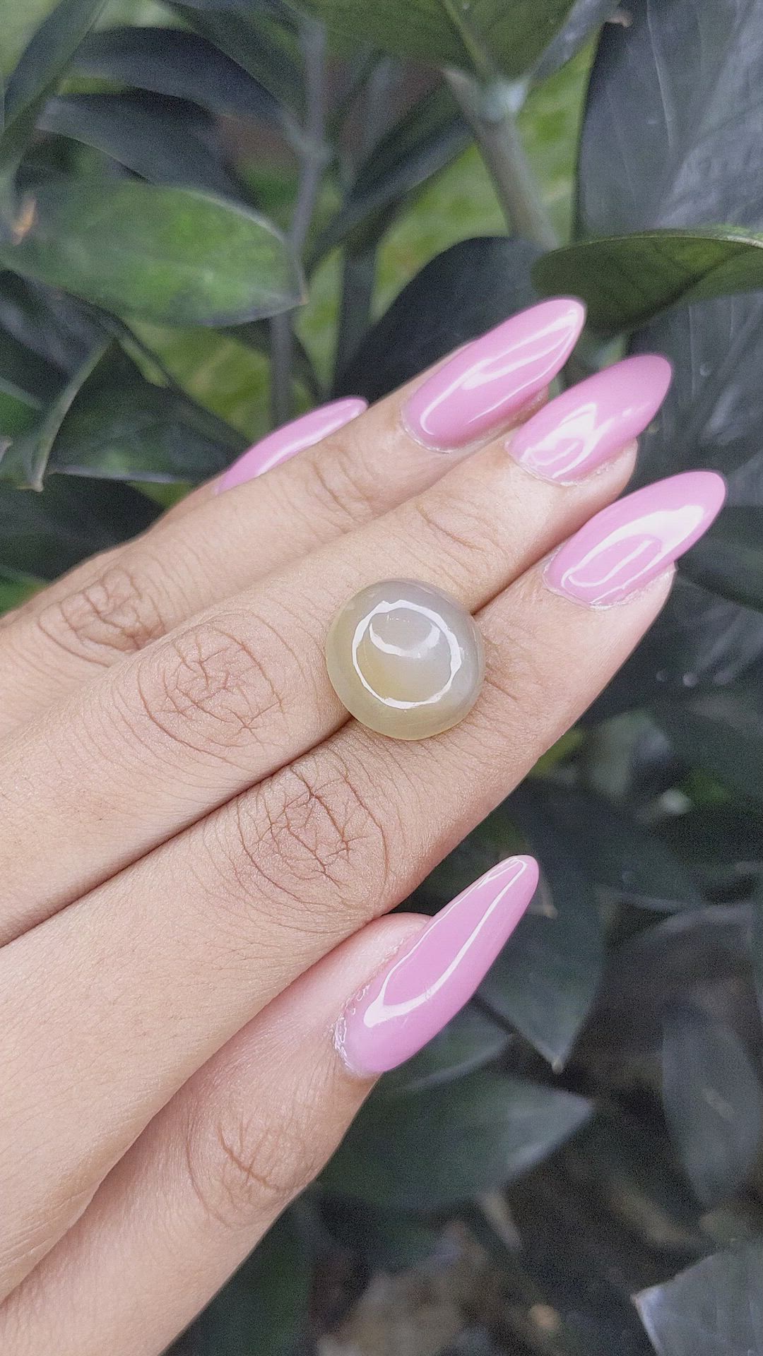 9.42 Ct. Cabochon Moonstone from Ceylon (Sri Lanka) Size Video