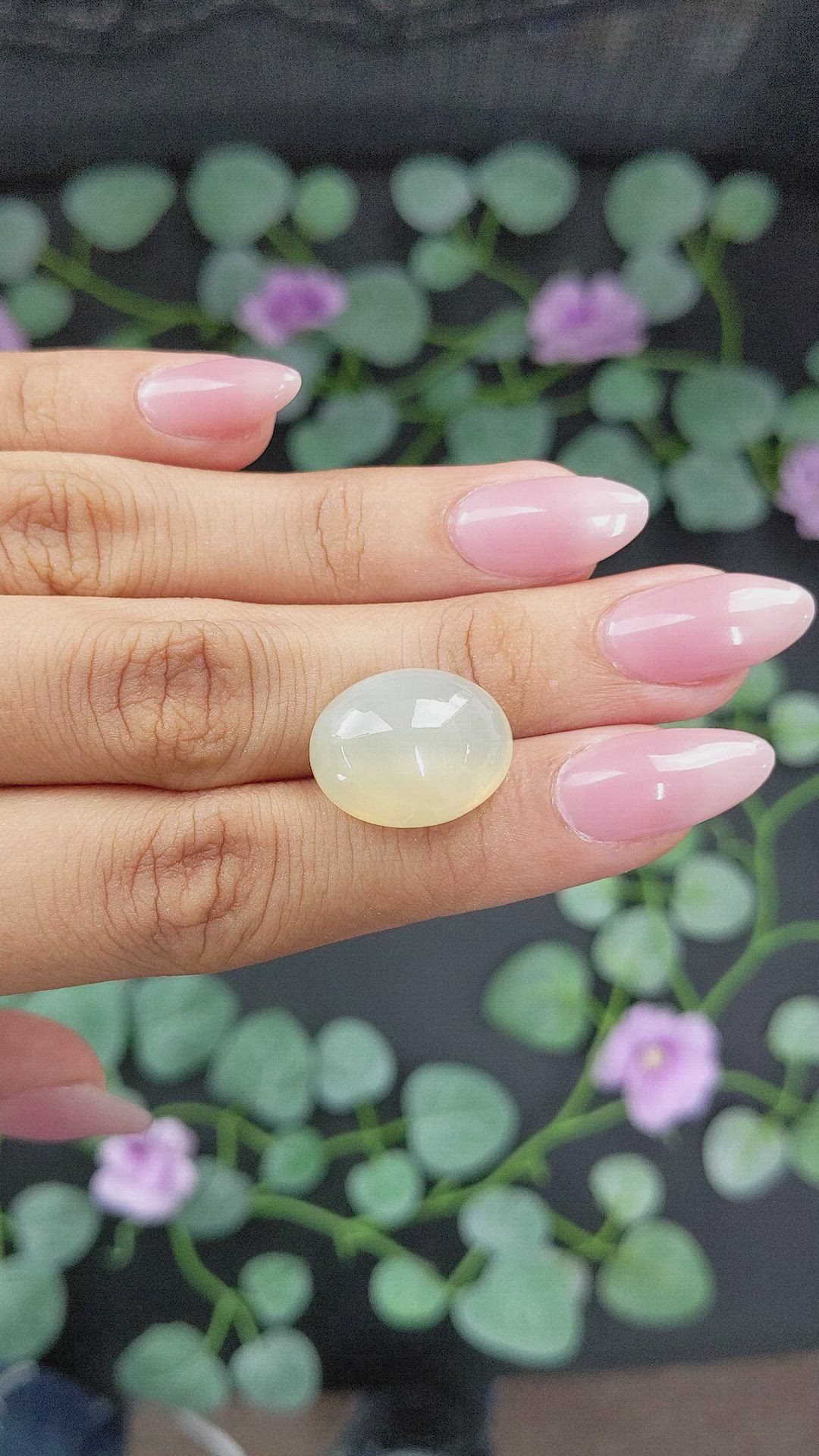 15.81 Ct. Cabochon Moonstone from Ceylon (Sri Lanka) Size Video