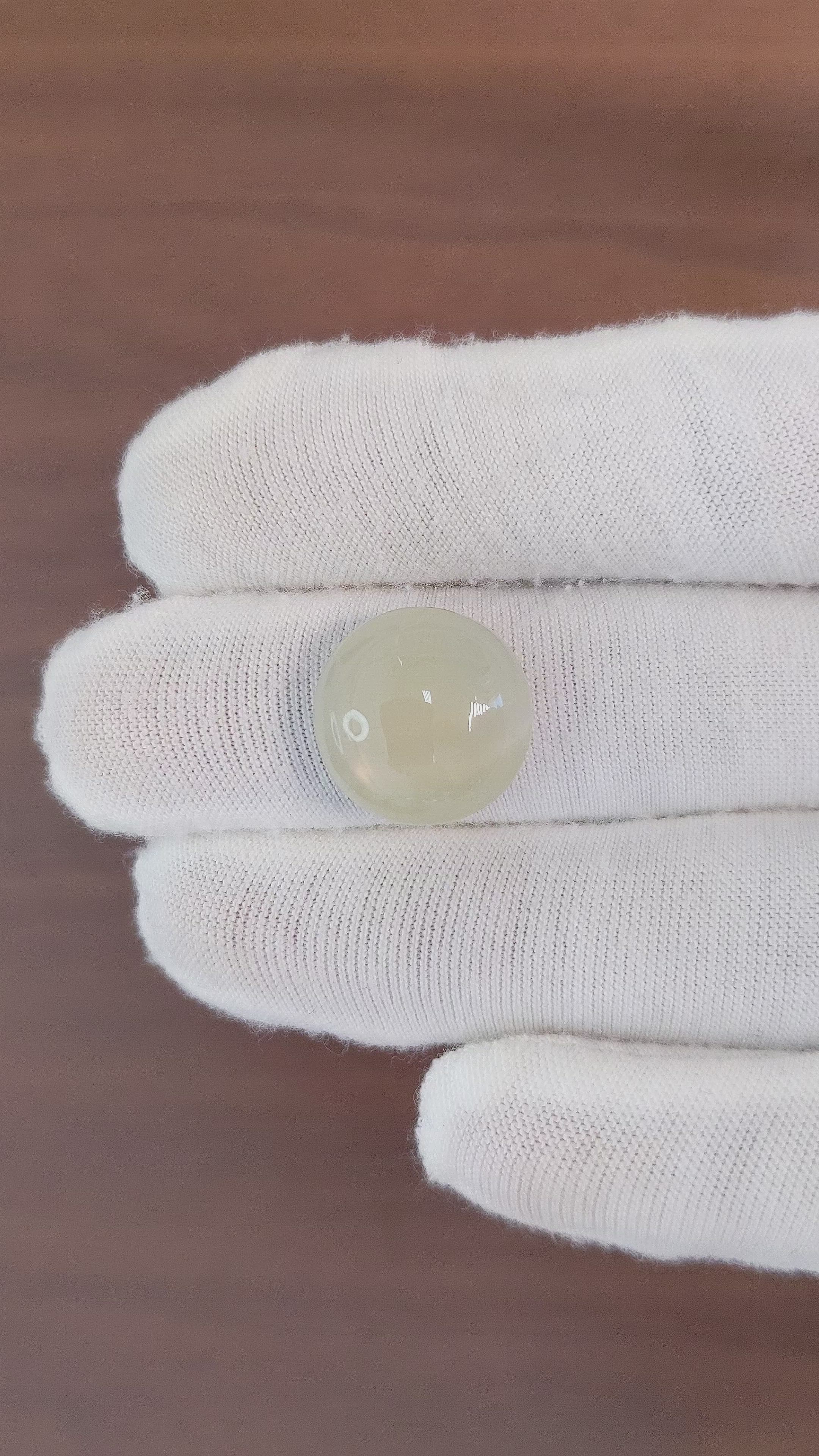 12.43 Ct. Cabochon Moonstone from Ceylon (Sri Lanka) Size Video